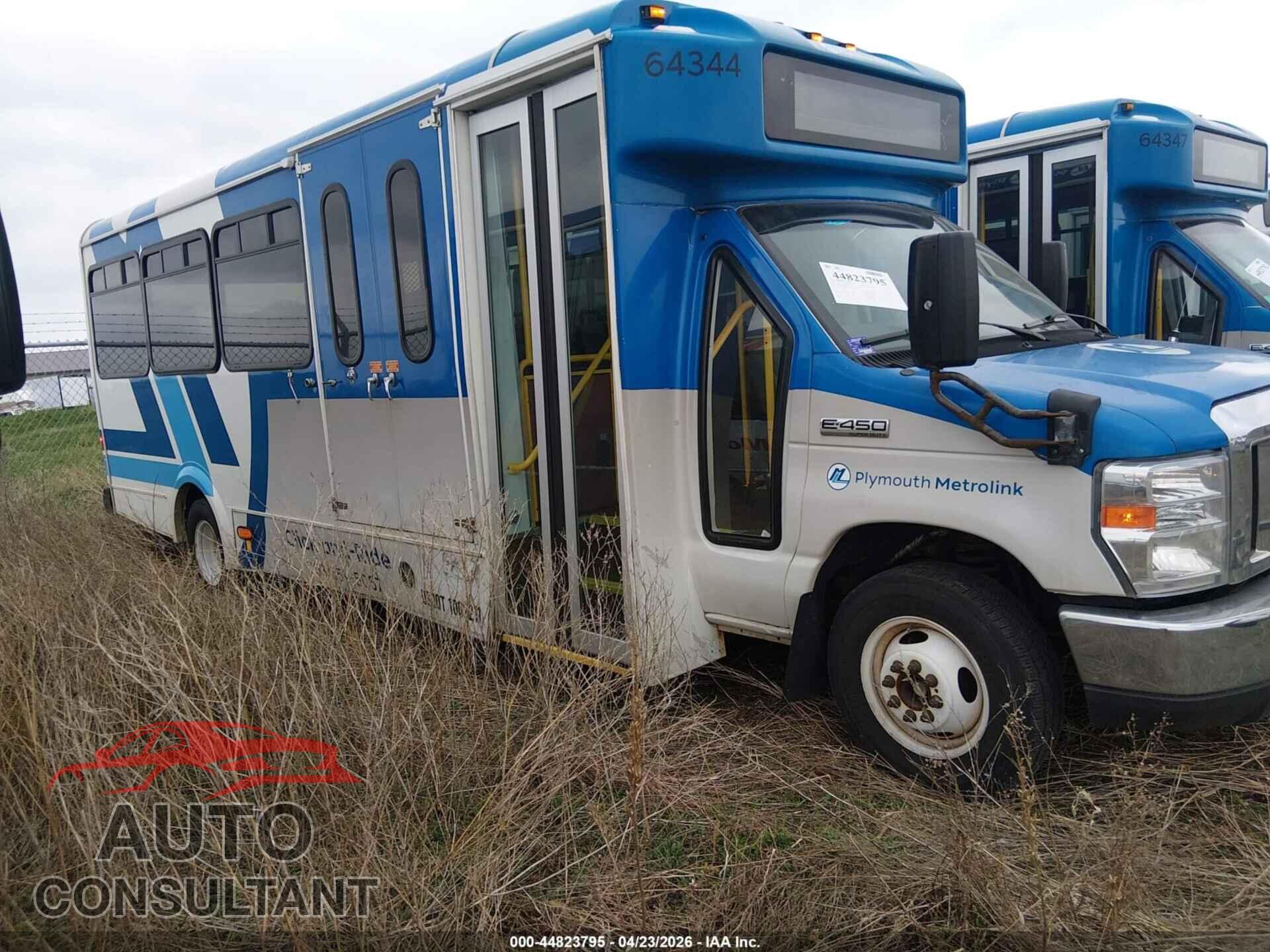 FORD E-450 CUTAWAY 2017 - 1FDFE4FS5HDC78811