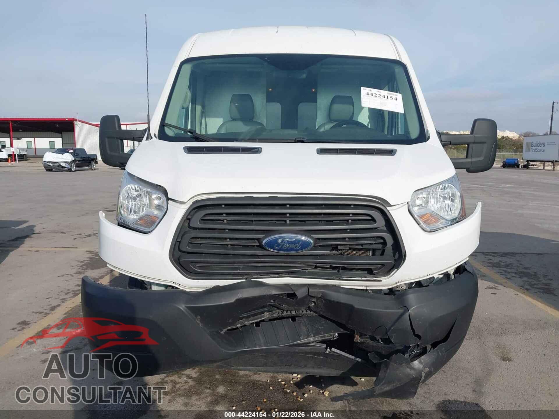 FORD TRANSIT-150 2015 - 1FTNE2CM4FKA08956