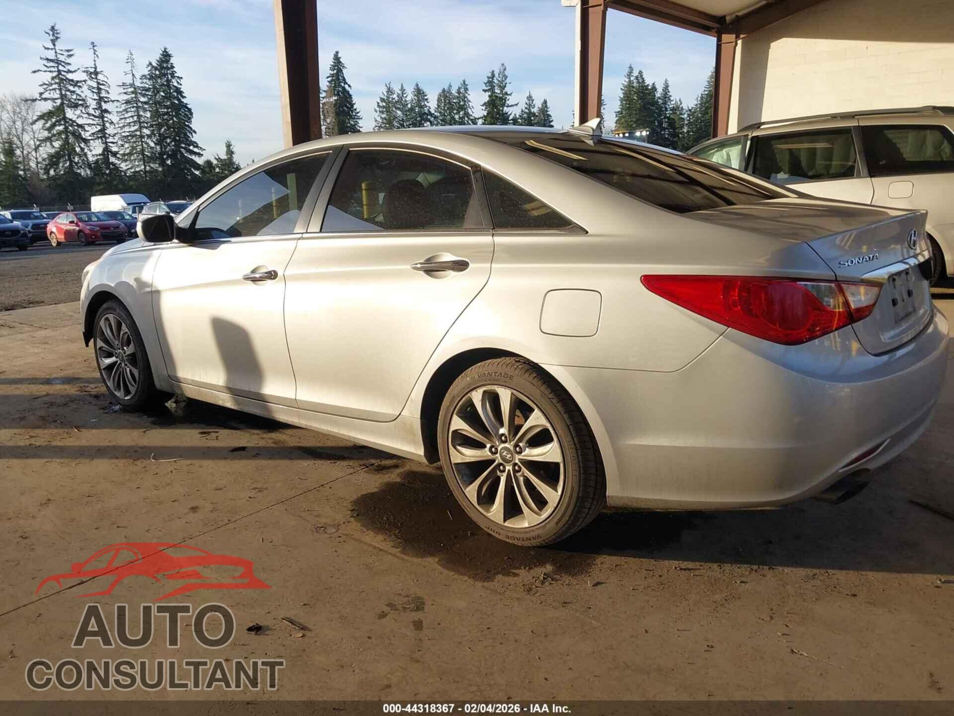 HYUNDAI SONATA 2011 - 5NPEC4AB2BH201151