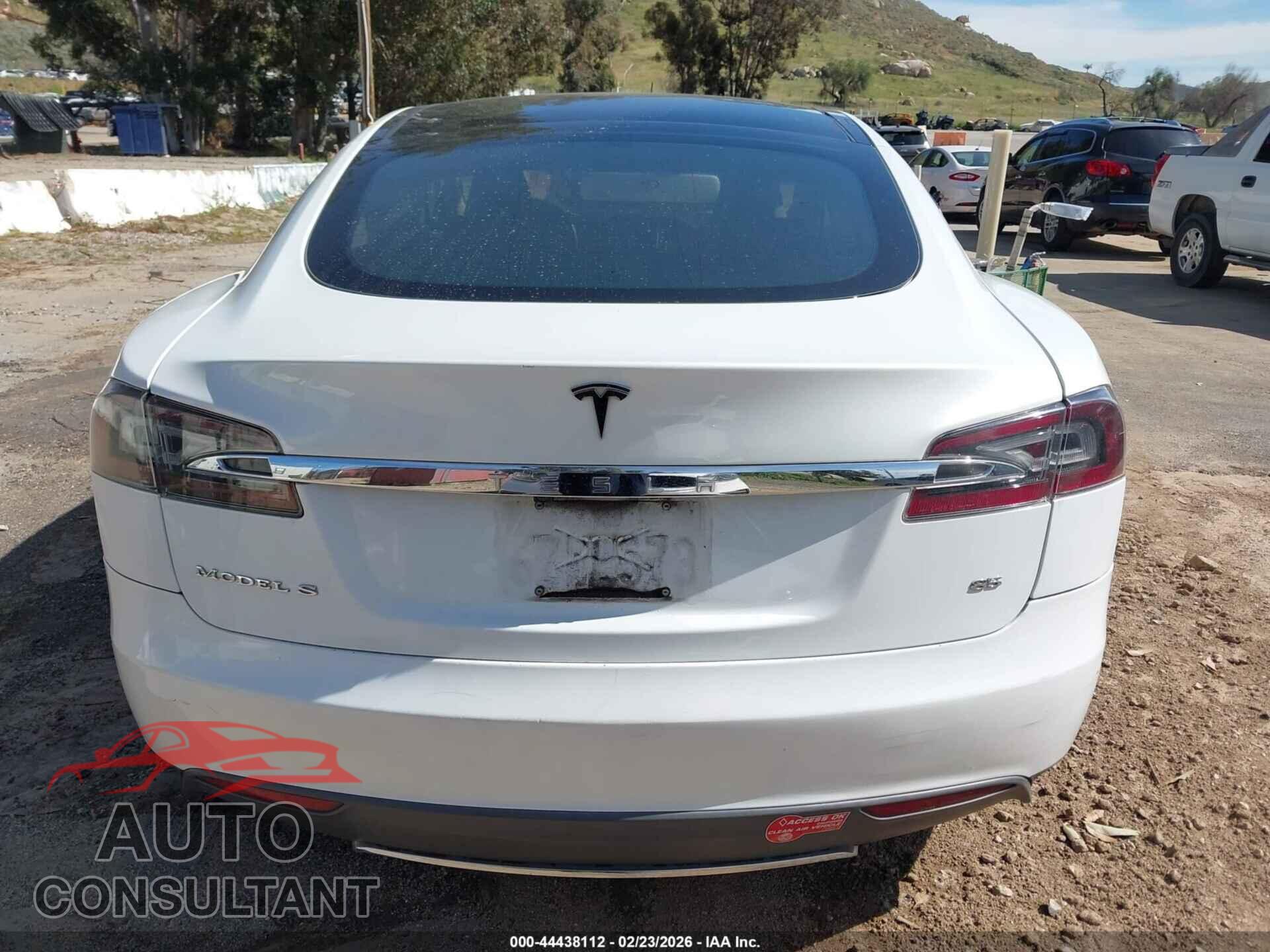 TESLA MODEL S 2013 - 5YJSA1CN3DFP10391