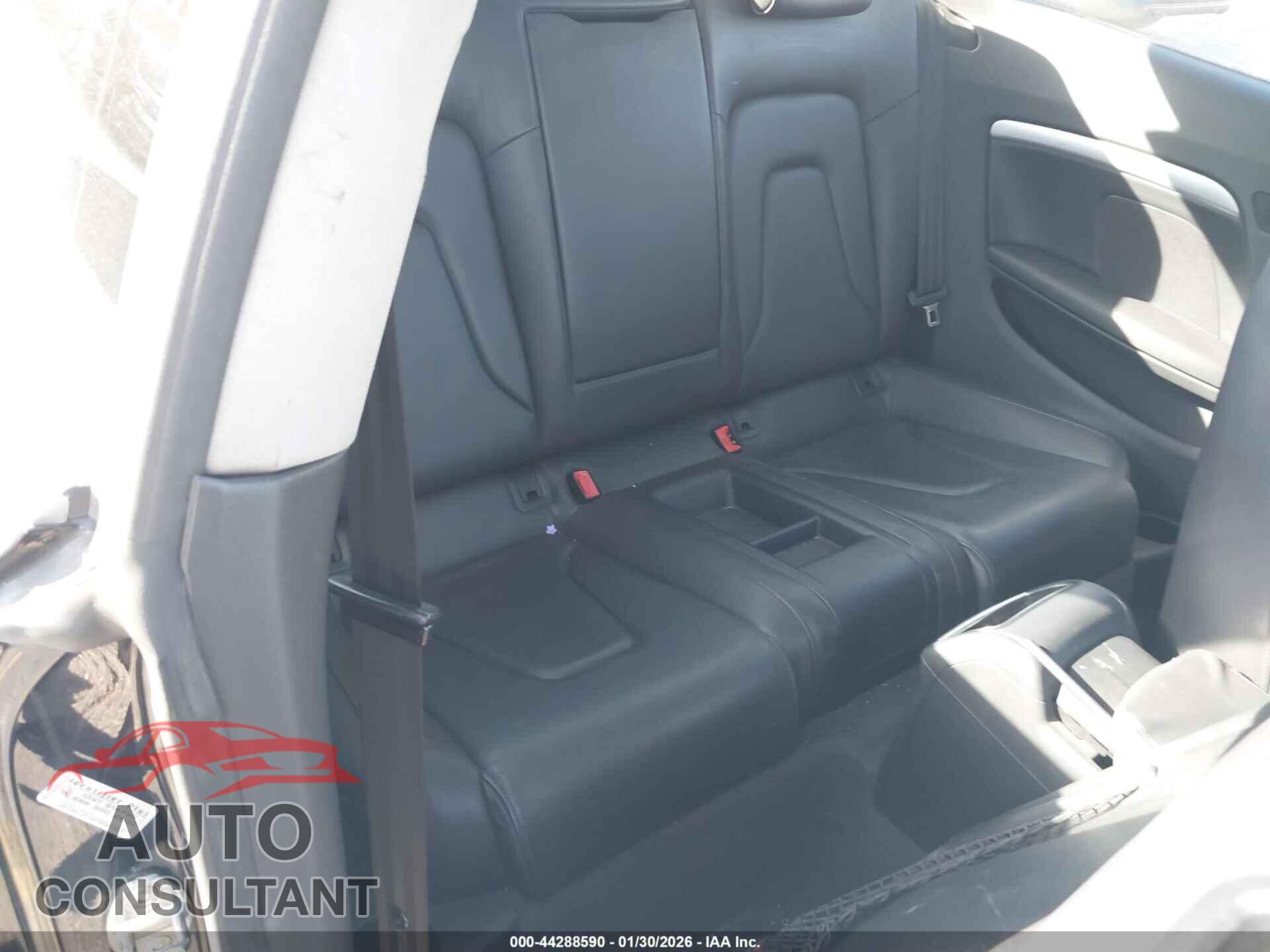 AUDI A5 2011 - WAUCFAFR4BA071753