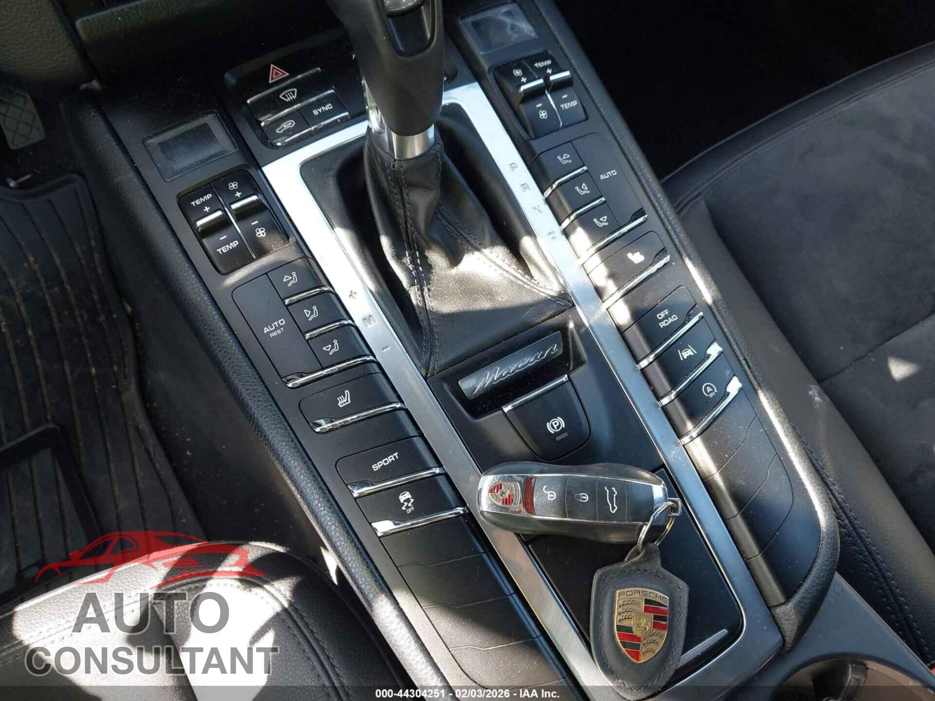 PORSCHE MACAN 2017 - WP1AA2A51HLB04223