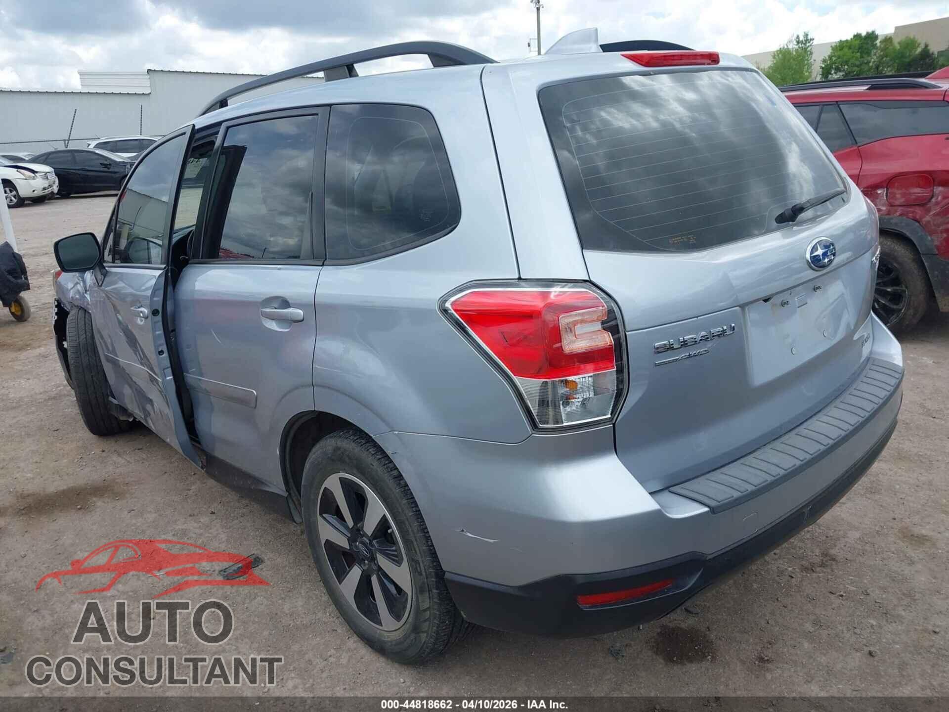 SUBARU FORESTER 2017 - JF2SJABC2HH457250