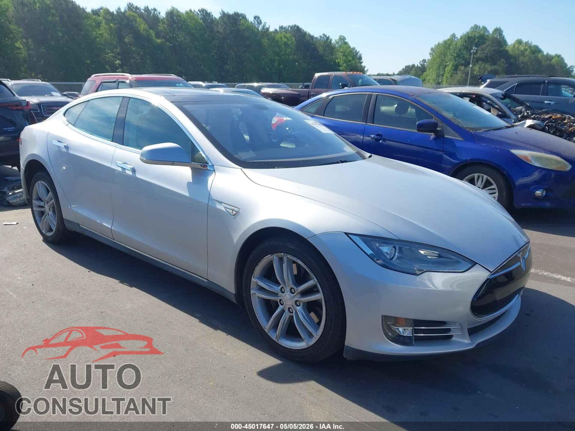 TESLA MODEL S 2013 - 5YJSA1CN2DFP14691