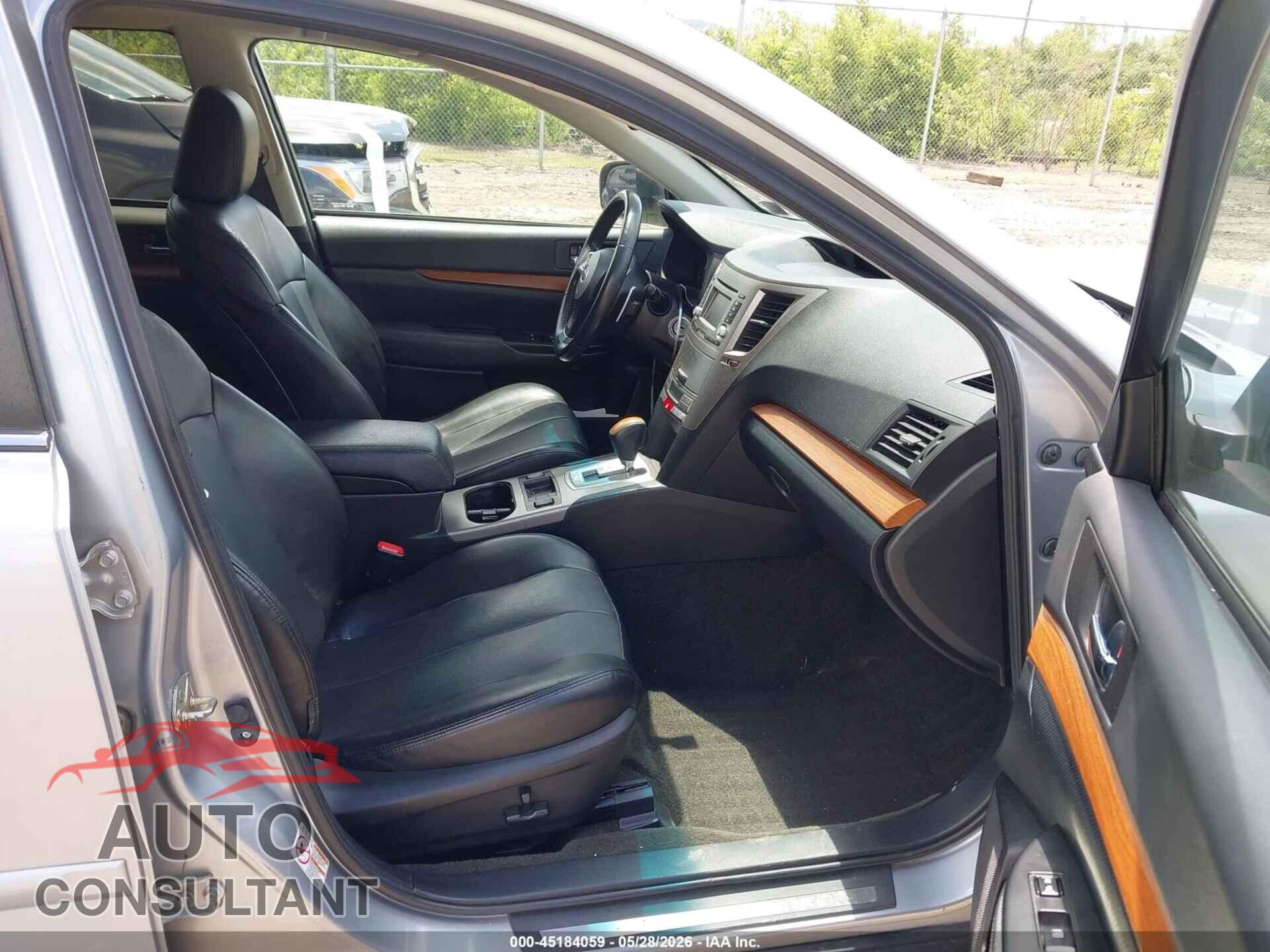 SUBARU OUTBACK 2014 - 4S4BRBLC8E3310169