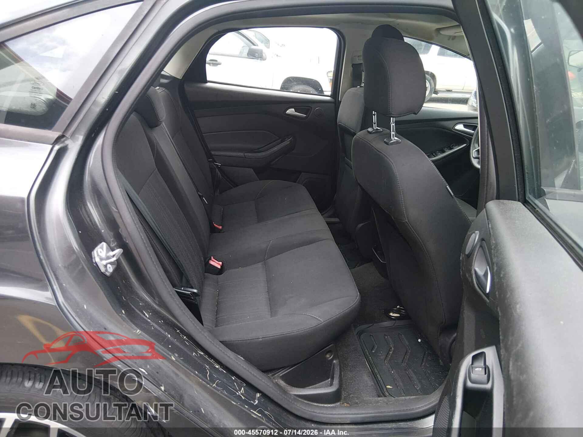 FORD FOCUS 2017 - 1FADP3H23HL274670