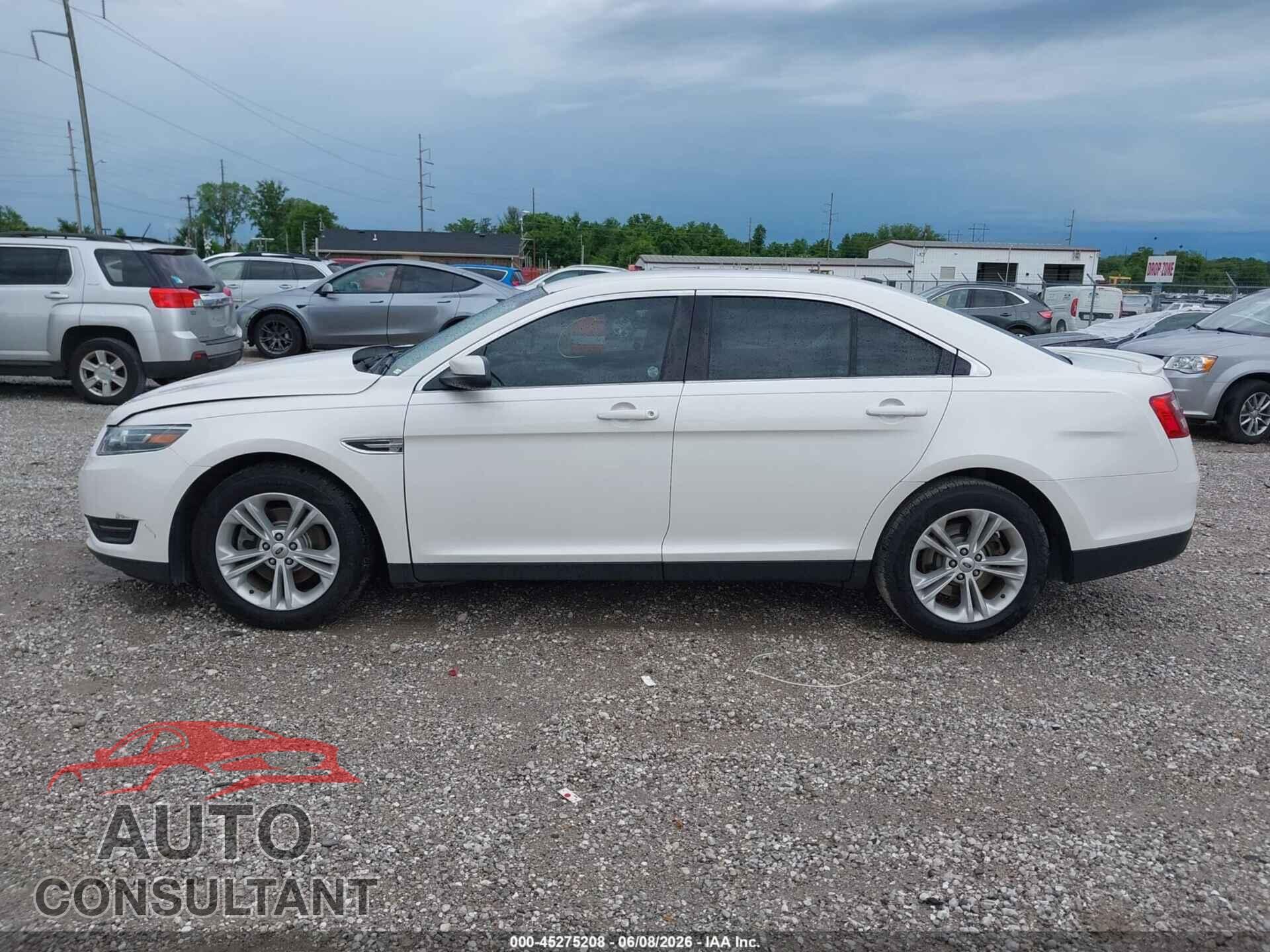 FORD TAURUS 2016 - 1FAHP2E80GG118887