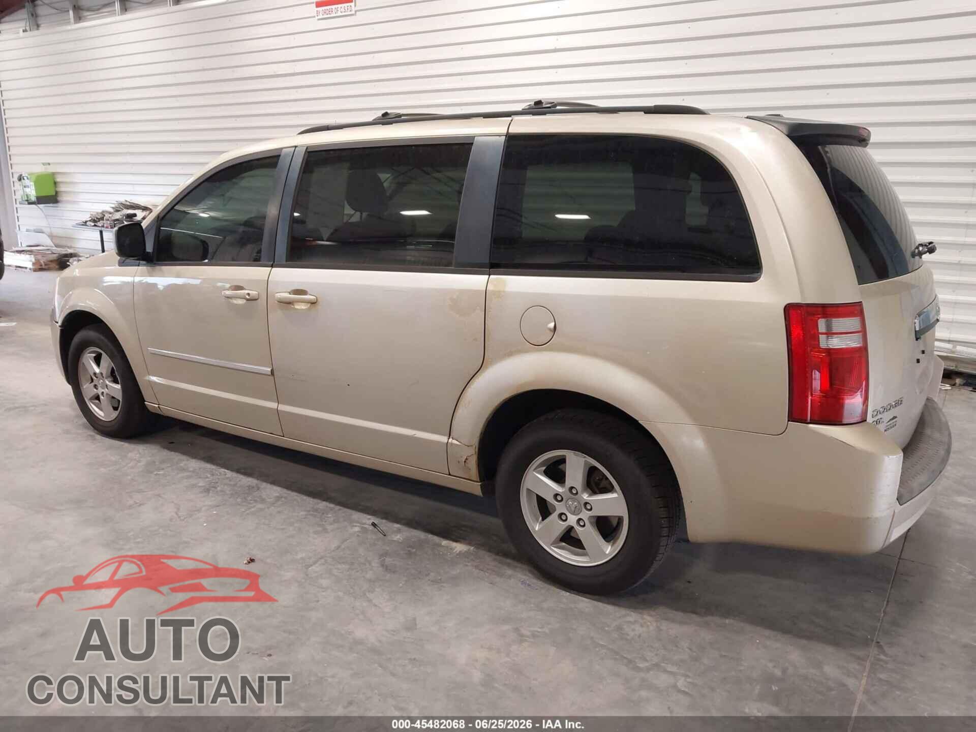 DODGE GRAND CARAVAN 2010 - 2D4RN5DX4AR190179