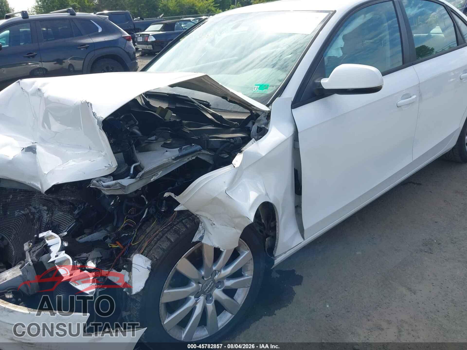 AUDI A4 2012 - WAUBFAFL5CN006122
