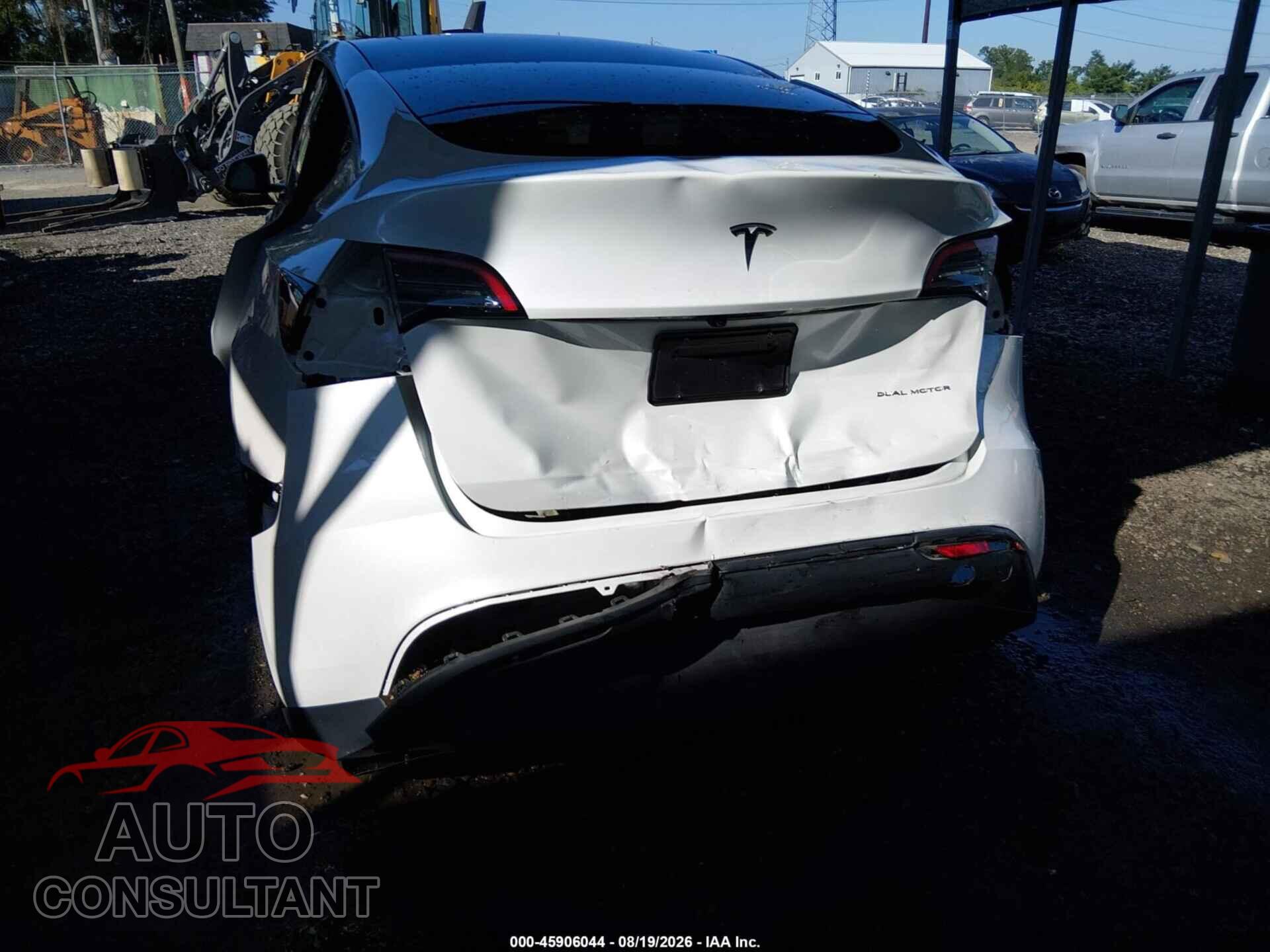 TESLA MODEL Y 2023 - 7SAYGDEE2PF800159