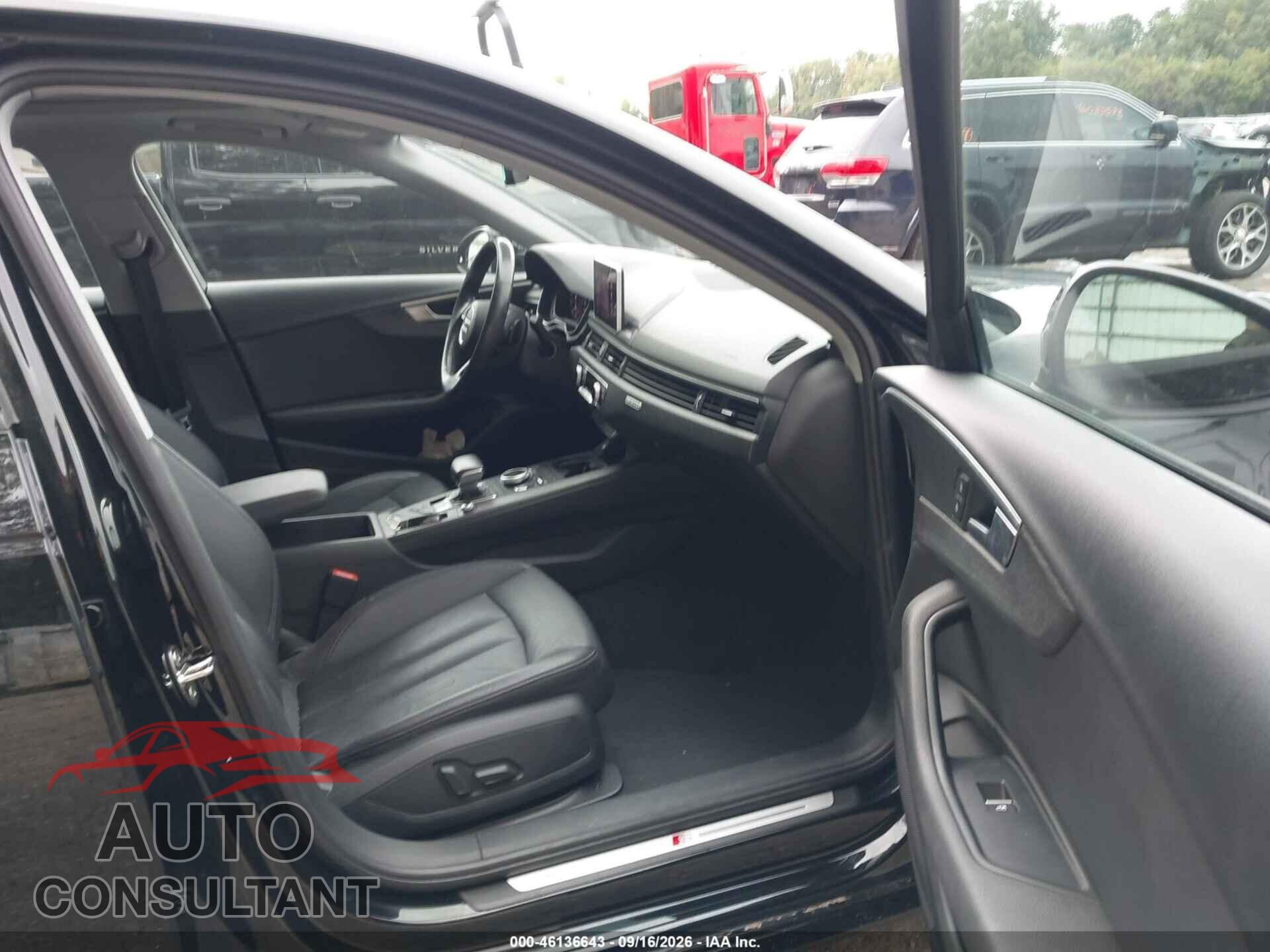 AUDI A4 2017 - WAUDNAF40HN056521
