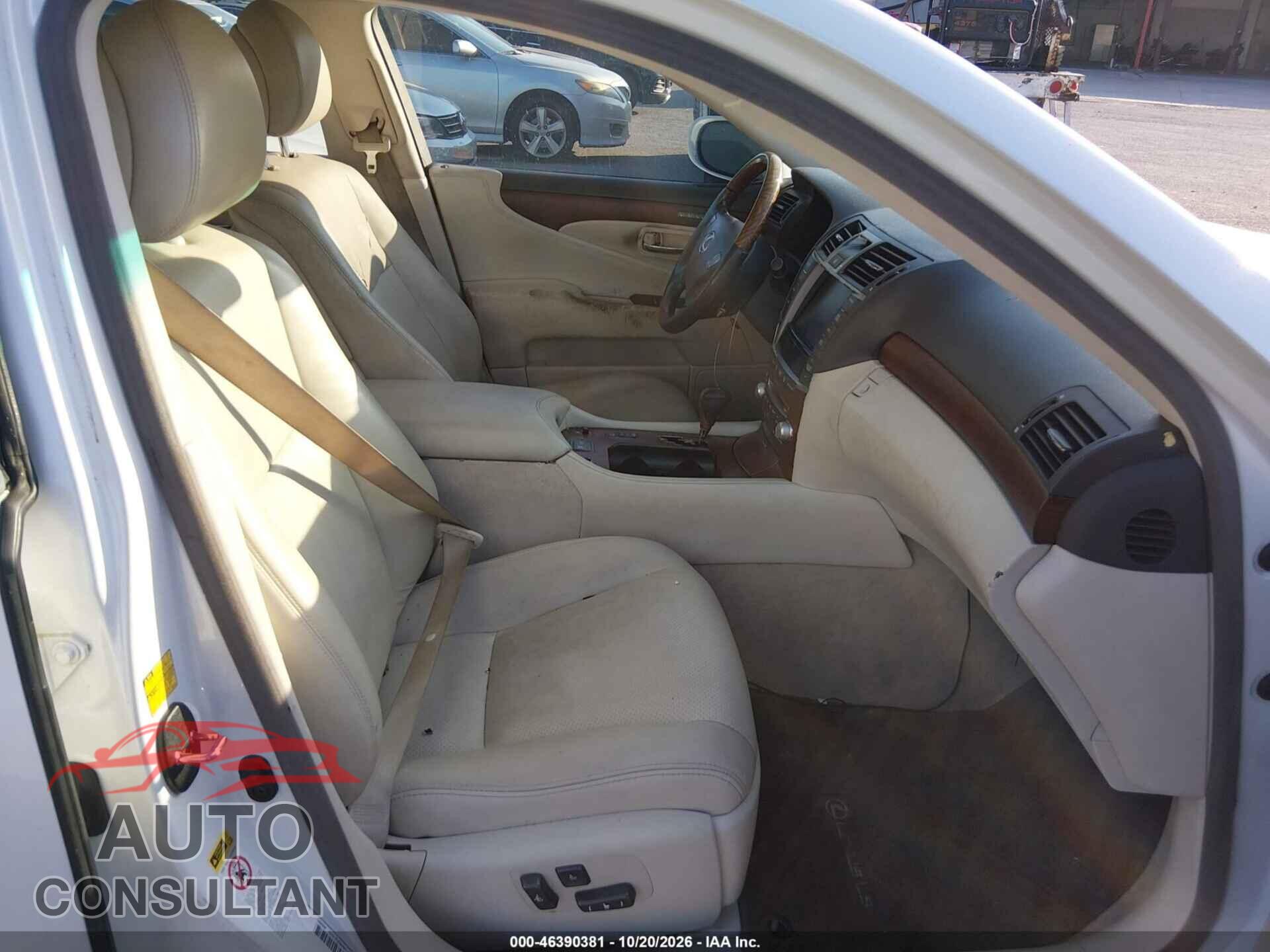 LEXUS LS 460 2011 - JTHBL5EF3B5105226