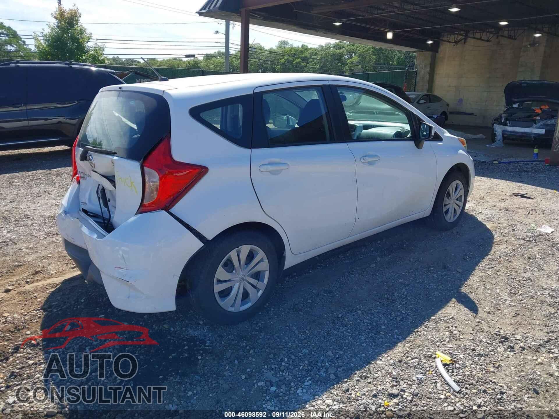 NISSAN VERSA NOTE 2017 - 3N1CE2CP2HL372024