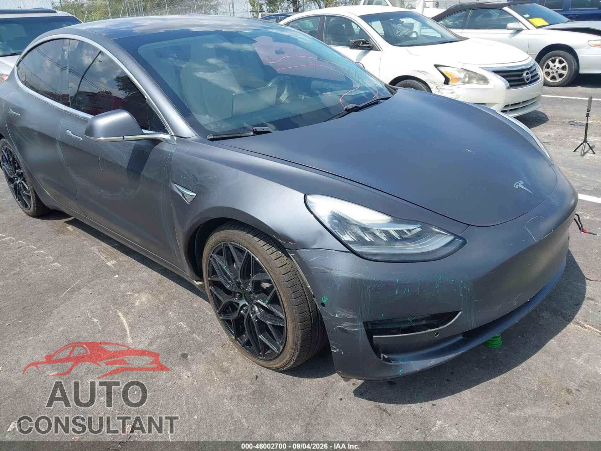 TESLA MODEL 3 2018 - 5YJ3E1EB8JF099393