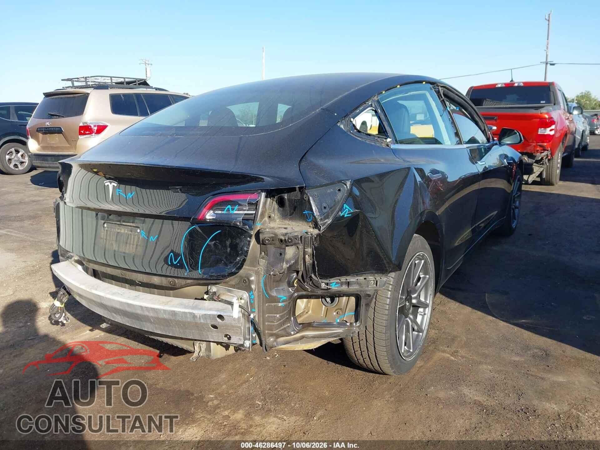 TESLA MODEL 3 2019 - 5YJ3E1EA9KF399551