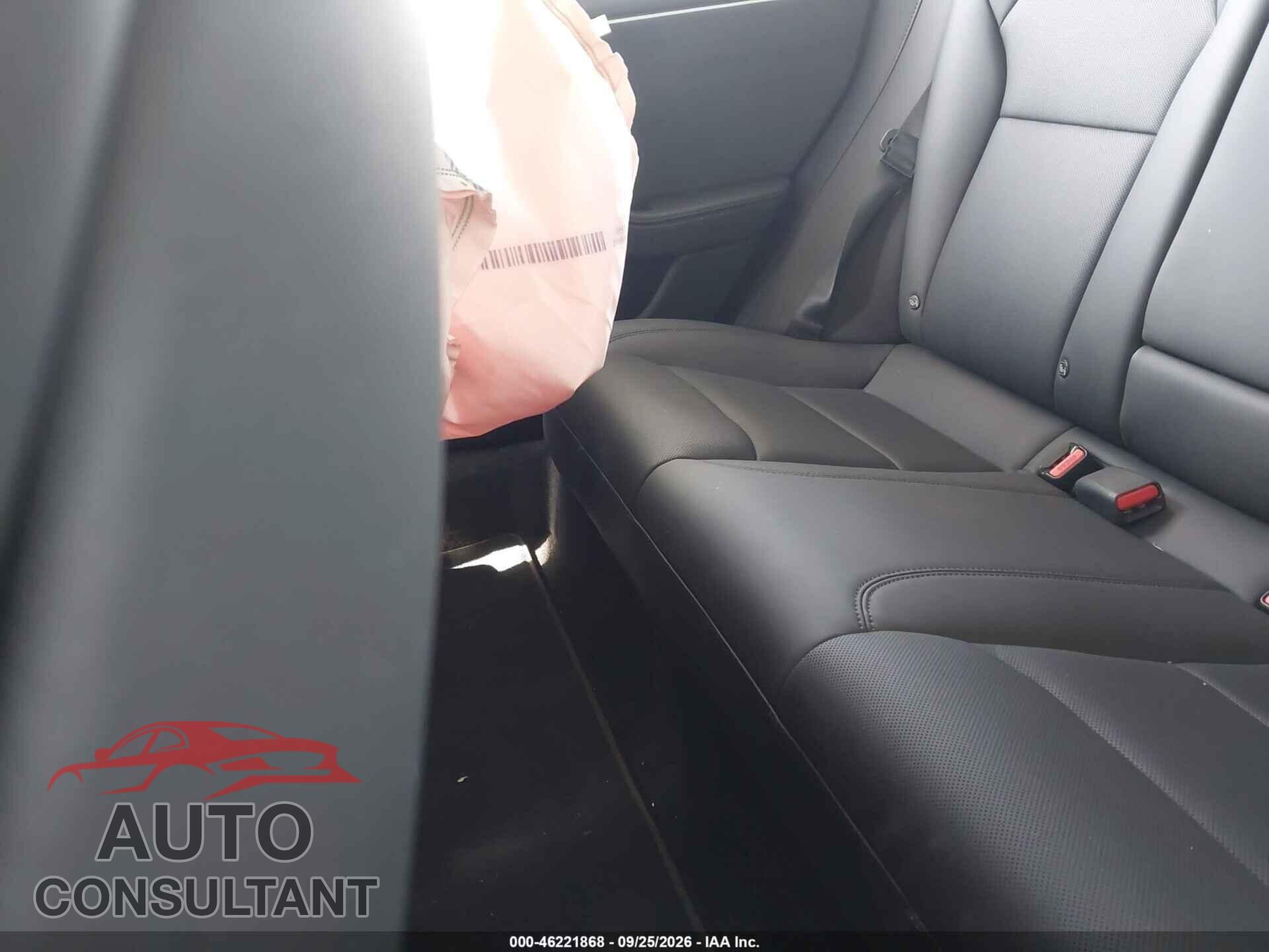 TESLA MODEL 3 2024 - 5YJ3E1EB9RF770002