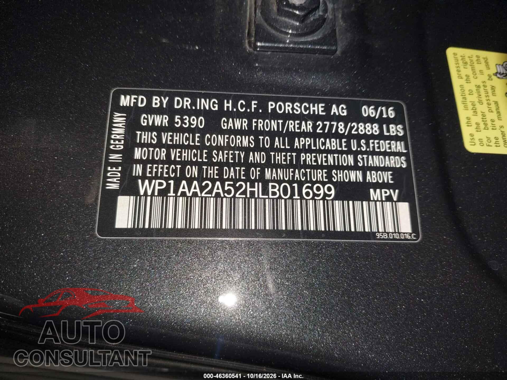 PORSCHE MACAN 2017 - WP1AA2A52HLB01699