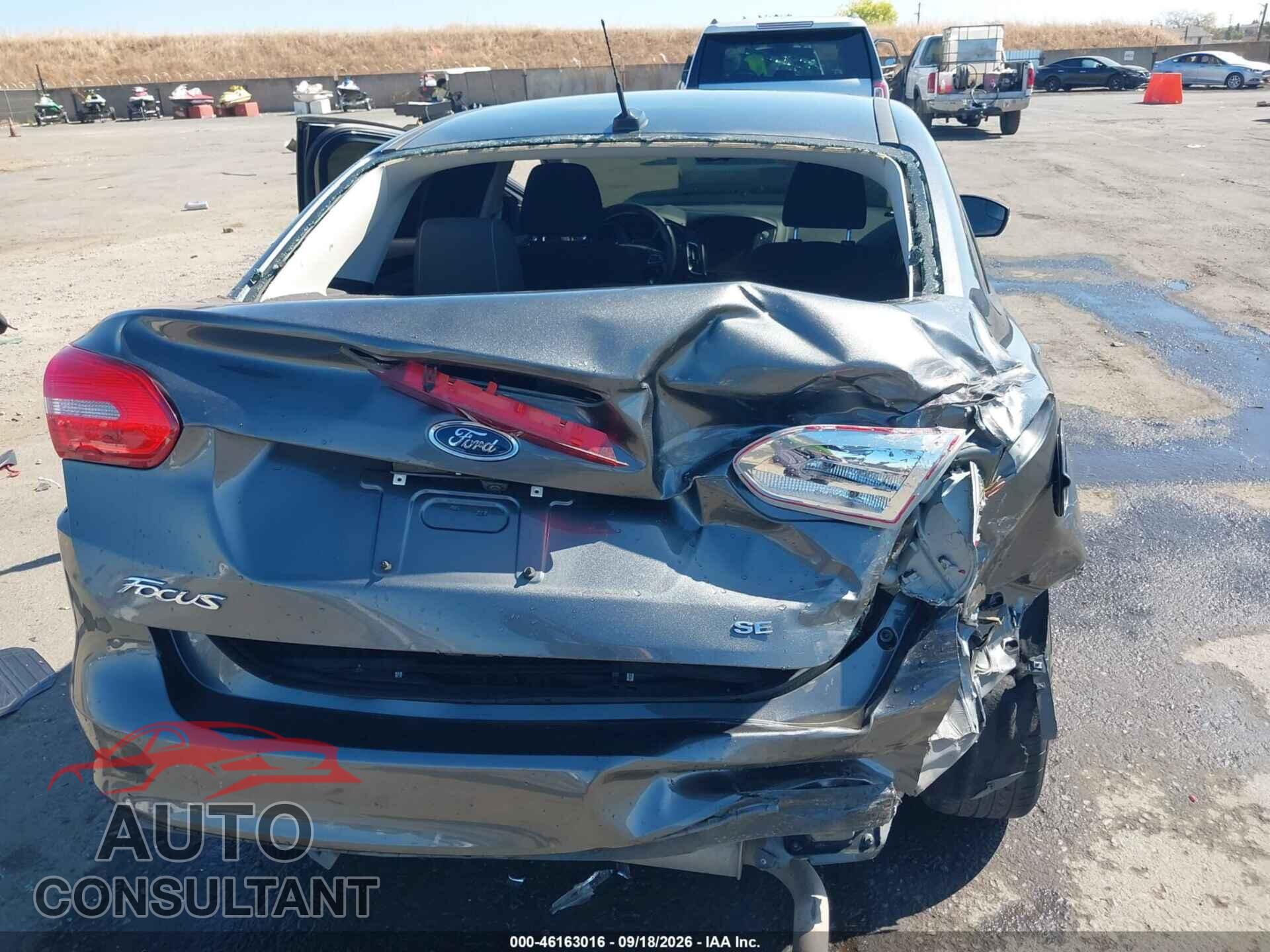 FORD FOCUS 2017 - 1FADP3F23HL300090