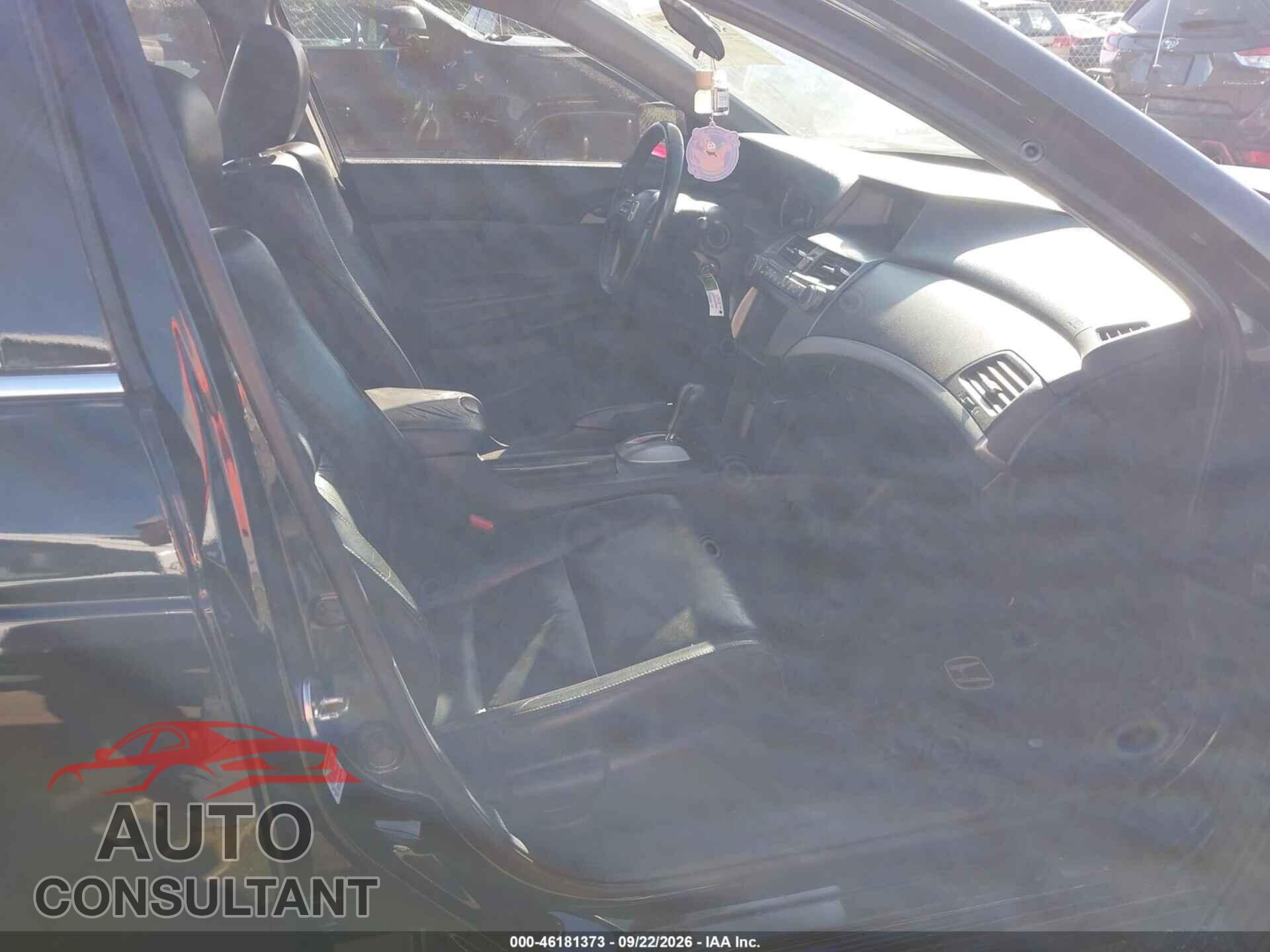 HONDA ACCORD 2011 - 1HGCP2F61BA029215