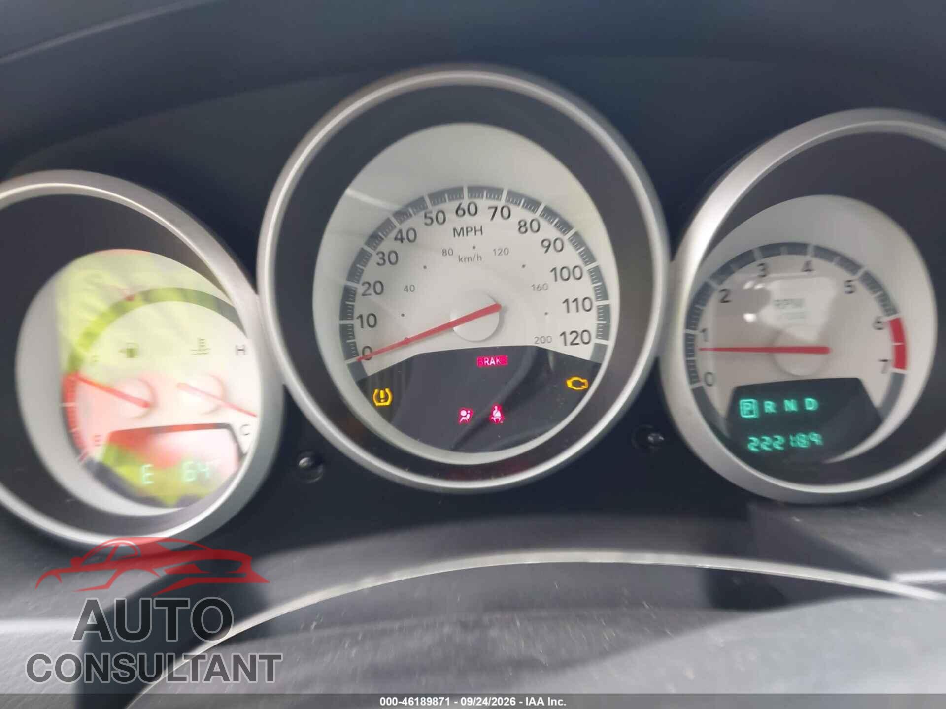 DODGE GRAND CARAVAN 2010 - 2D4RN4DE9AR349948