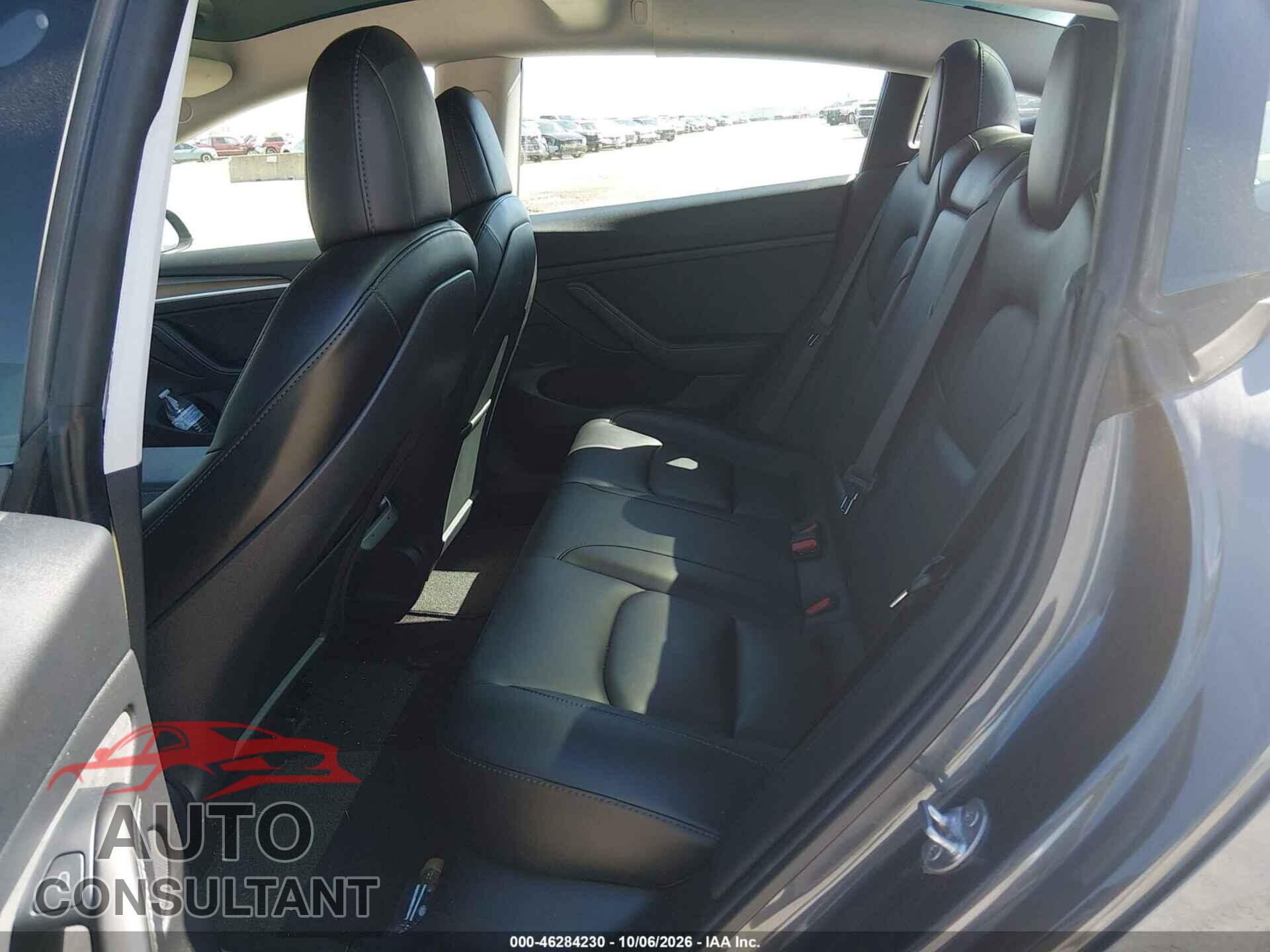 TESLA MODEL 3 2021 - 5YJ3E1EA9MF021619