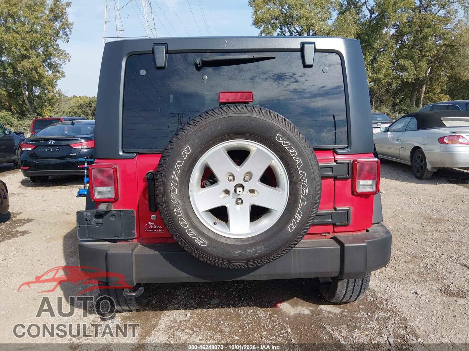 JEEP WRANGLER 2011 - 1J4AA2D18BL574017