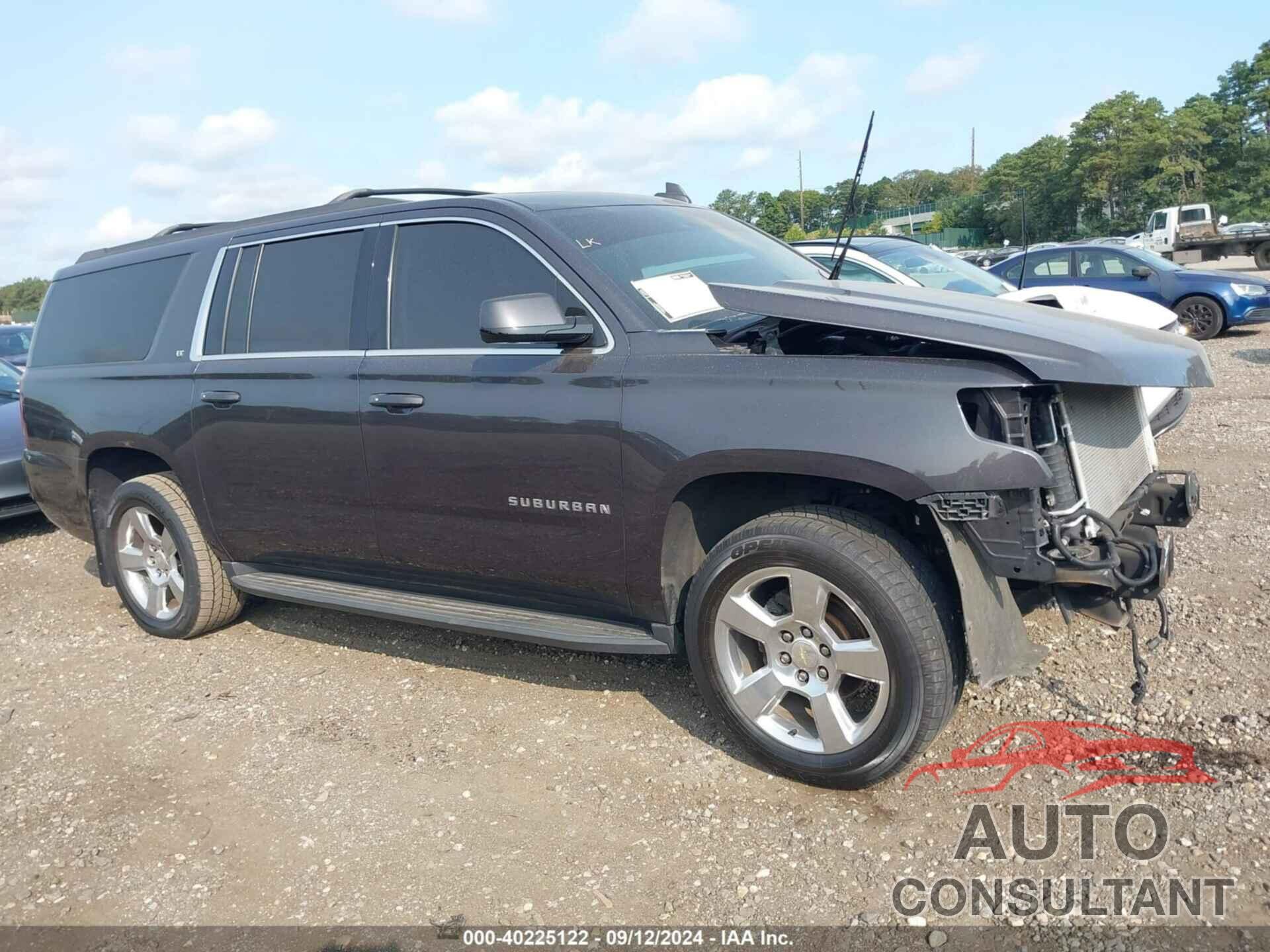 CHEVROLET SUBURBAN 2017 - 1GNSKHKC3HR305256