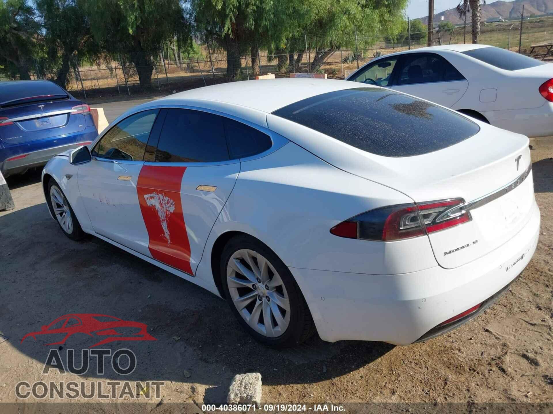 TESLA MODEL S 2016 - 5YJSA1E26GF144847