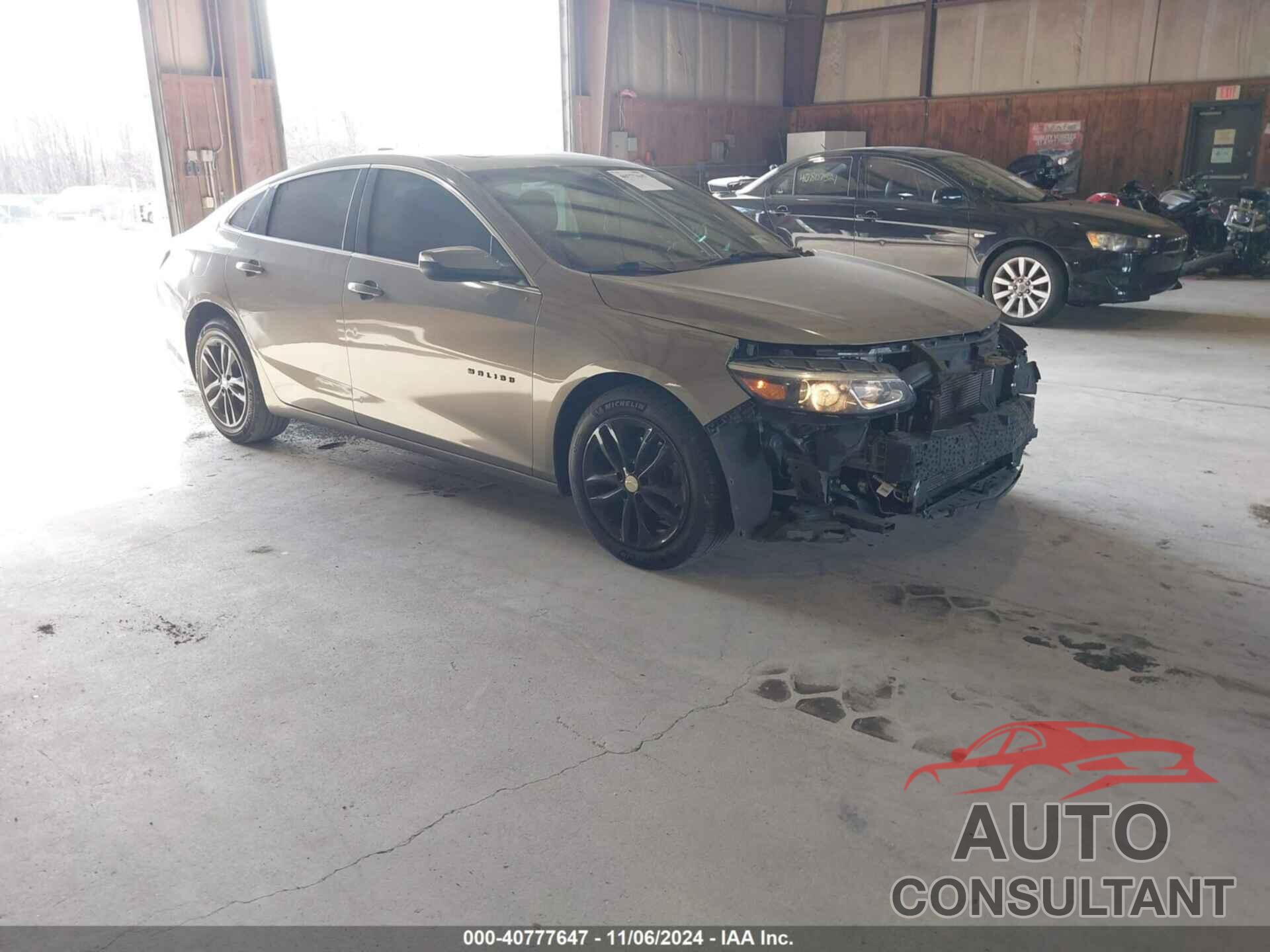 CHEVROLET MALIBU 2018 - 1G1ZD5STXJF127152