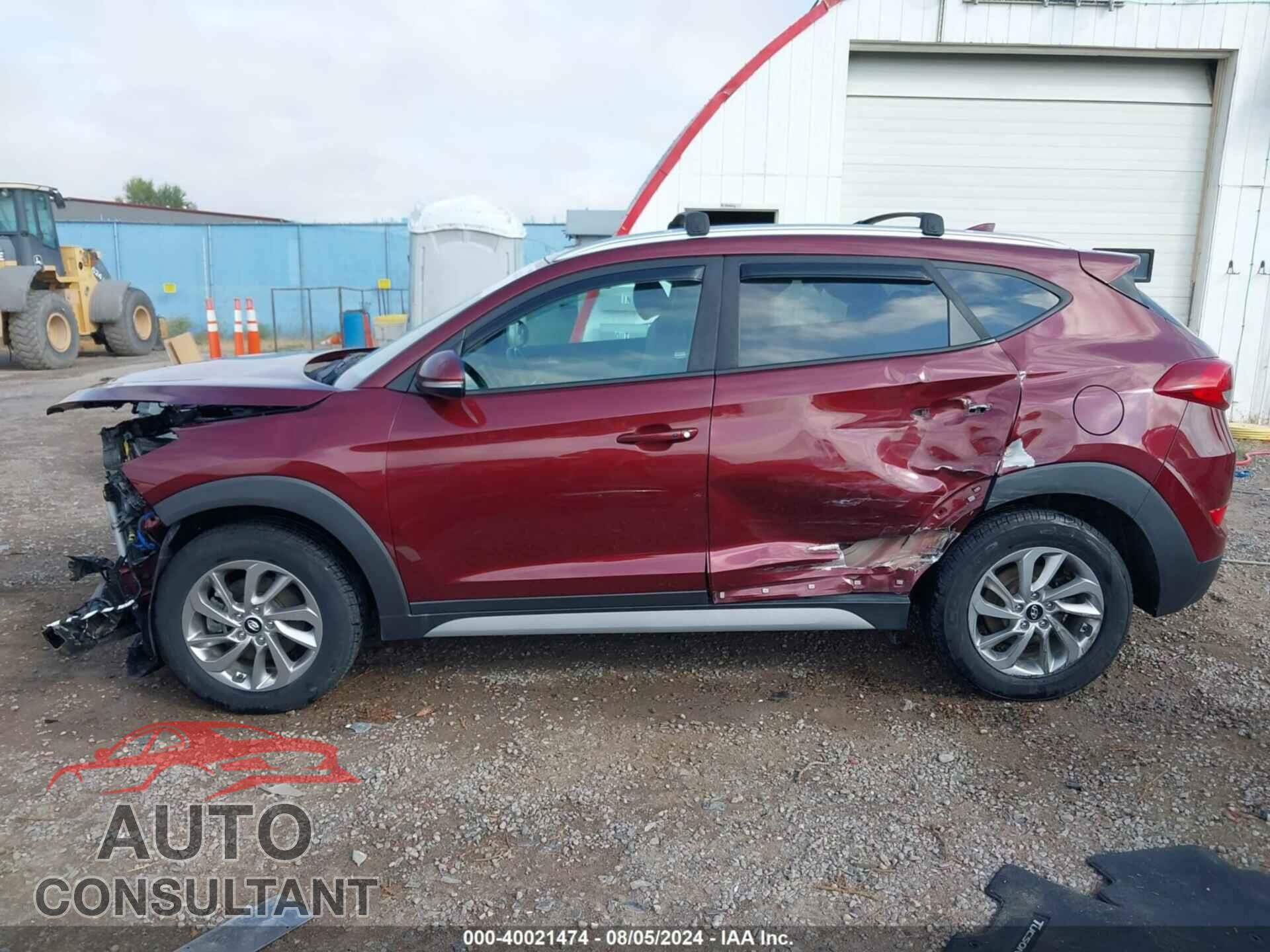 HYUNDAI TUCSON 2017 - KM8J3CA43HU529912