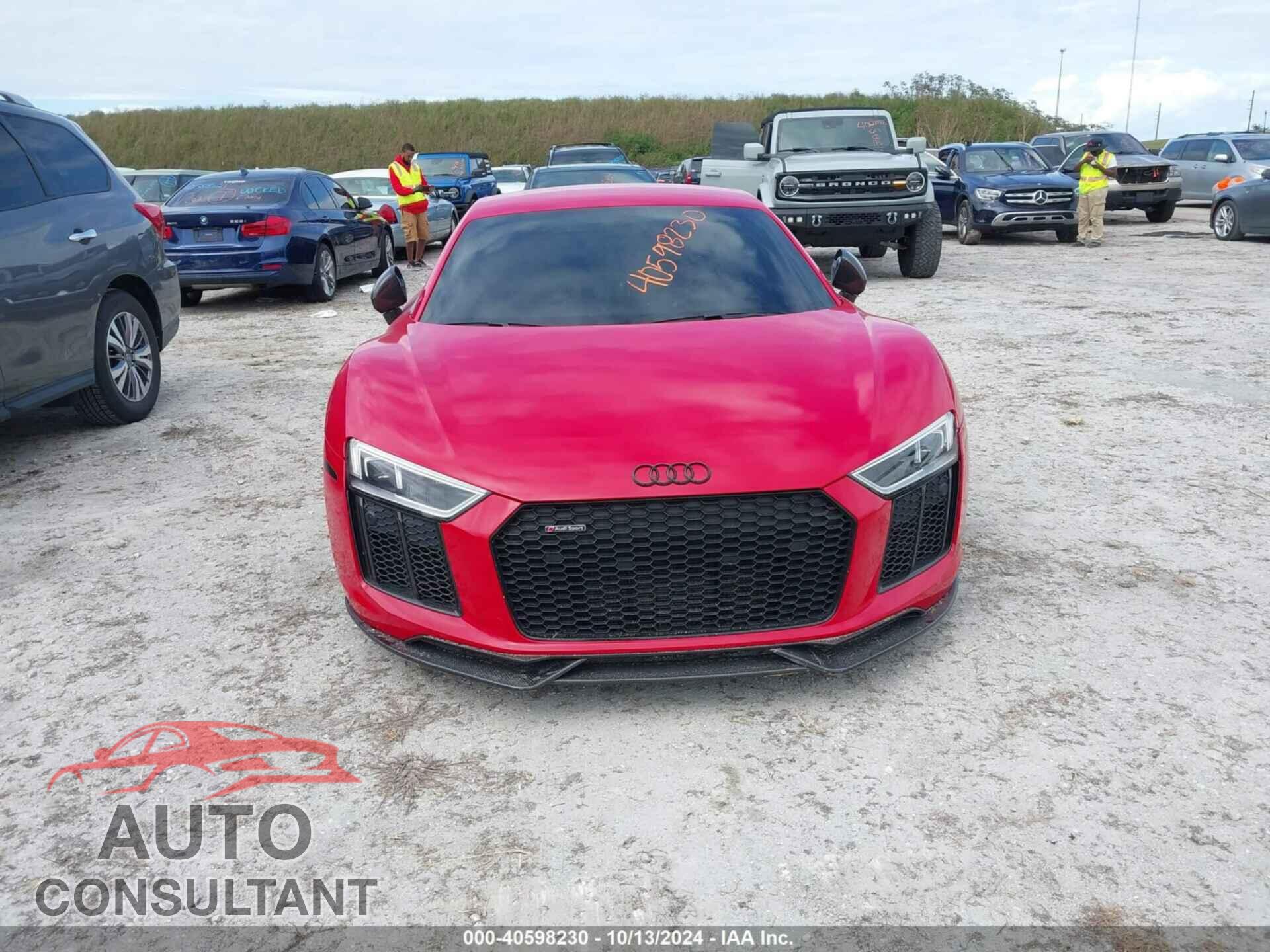 AUDI R8 2018 - WUAKBAFX2J7902027