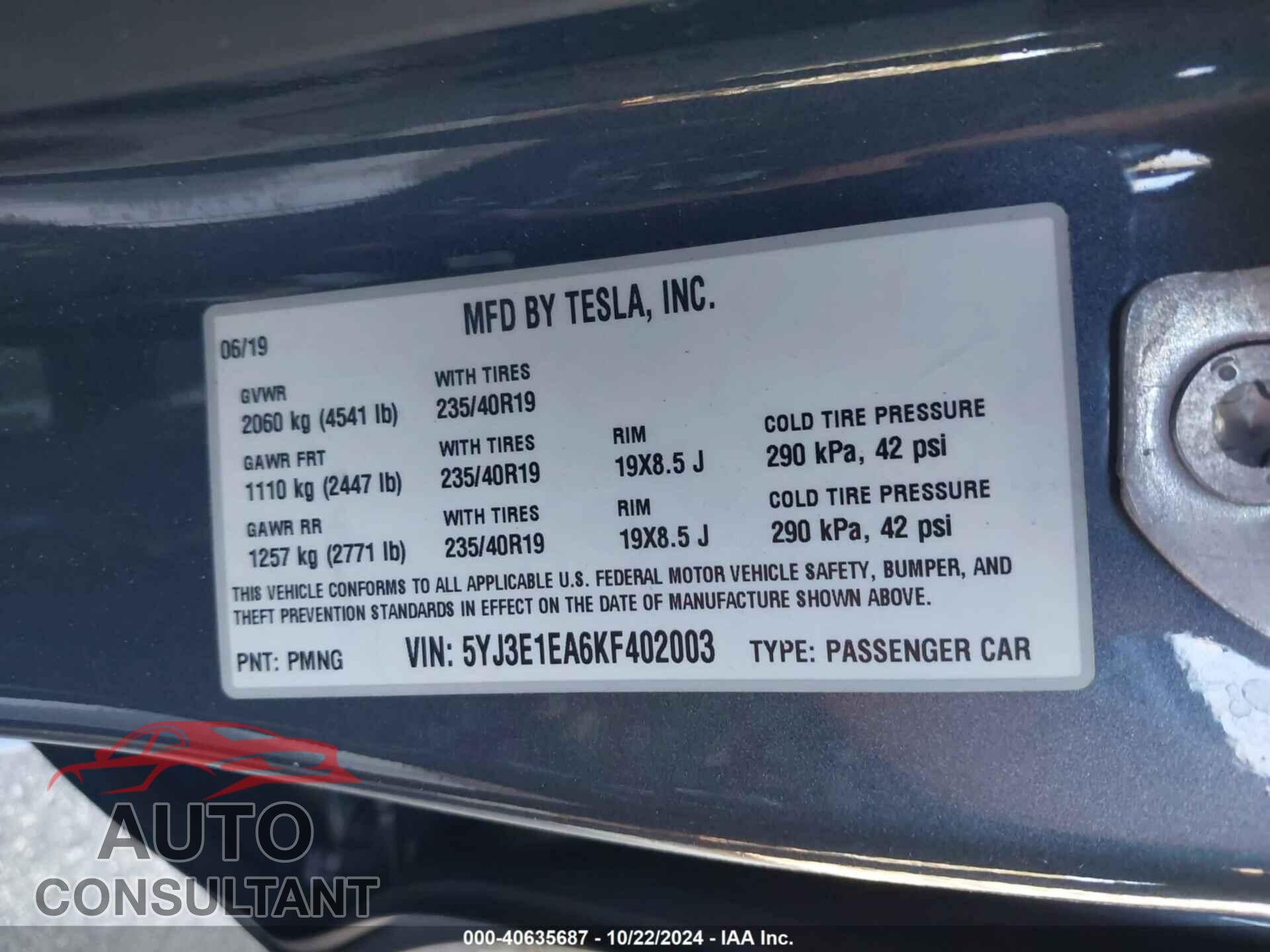 TESLA MODEL 3 2019 - 5YJ3E1EA6KF402003