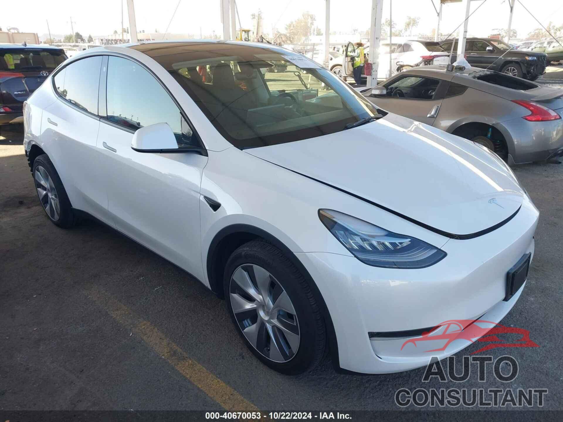 TESLA MODEL Y 2023 - 7SAYGDEE8PA032541