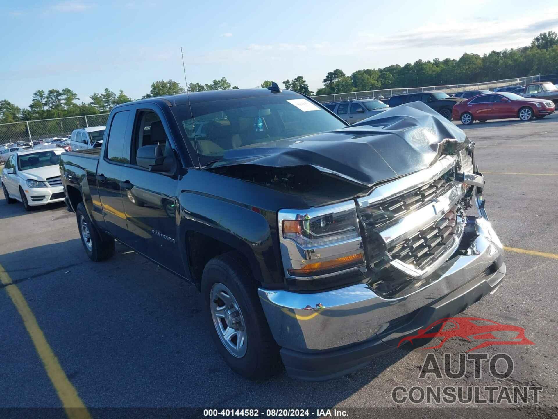 CHEVROLET SILVERADO 1500 2017 - 1GCRCNEC9HZ181914
