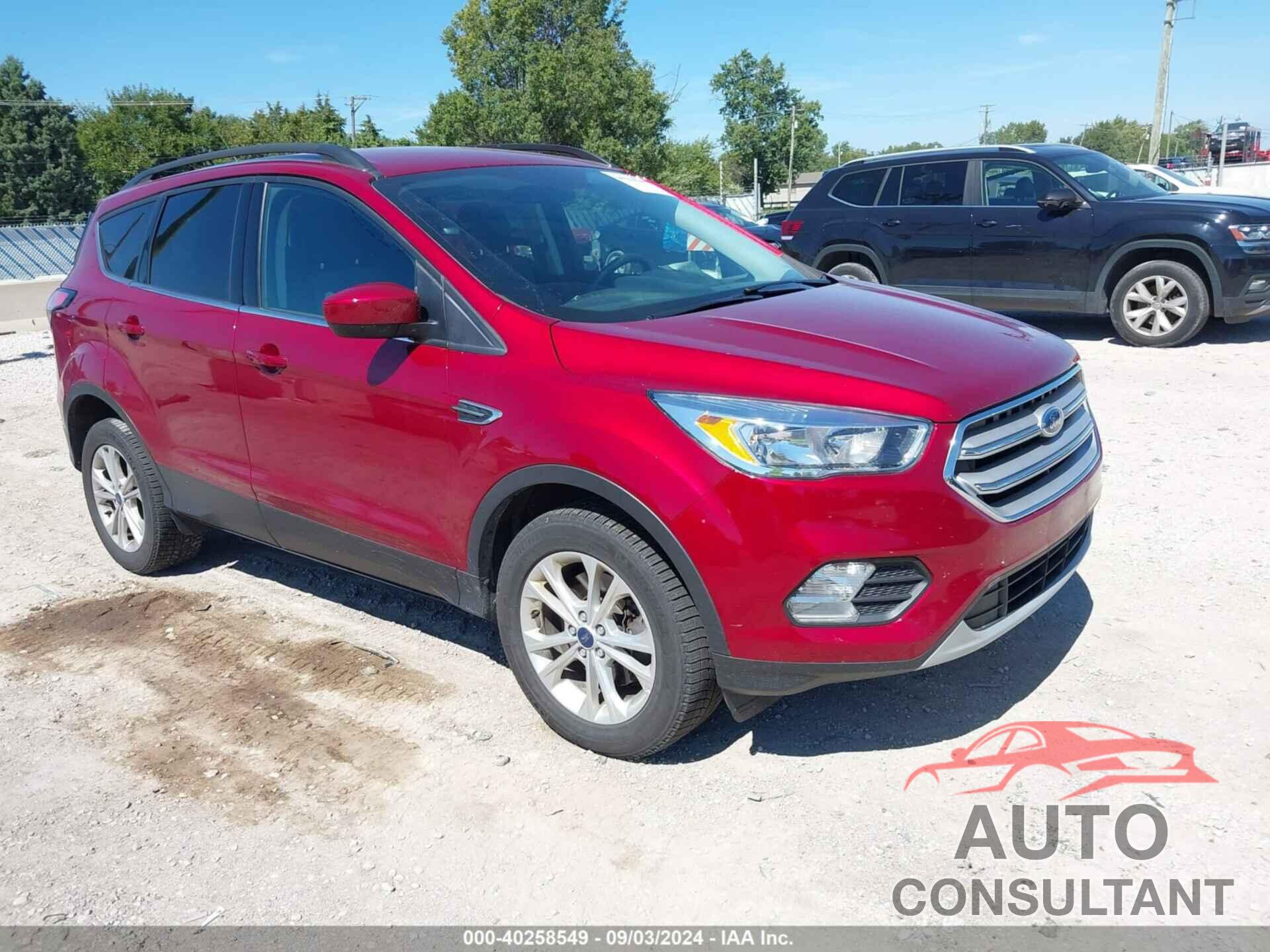 FORD ESCAPE 2018 - 1FMCU9G98JUC63515