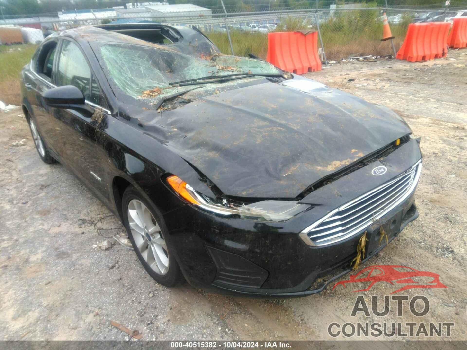 FORD FUSION HYBRID 2019 - 3FA6P0LU6KR157741