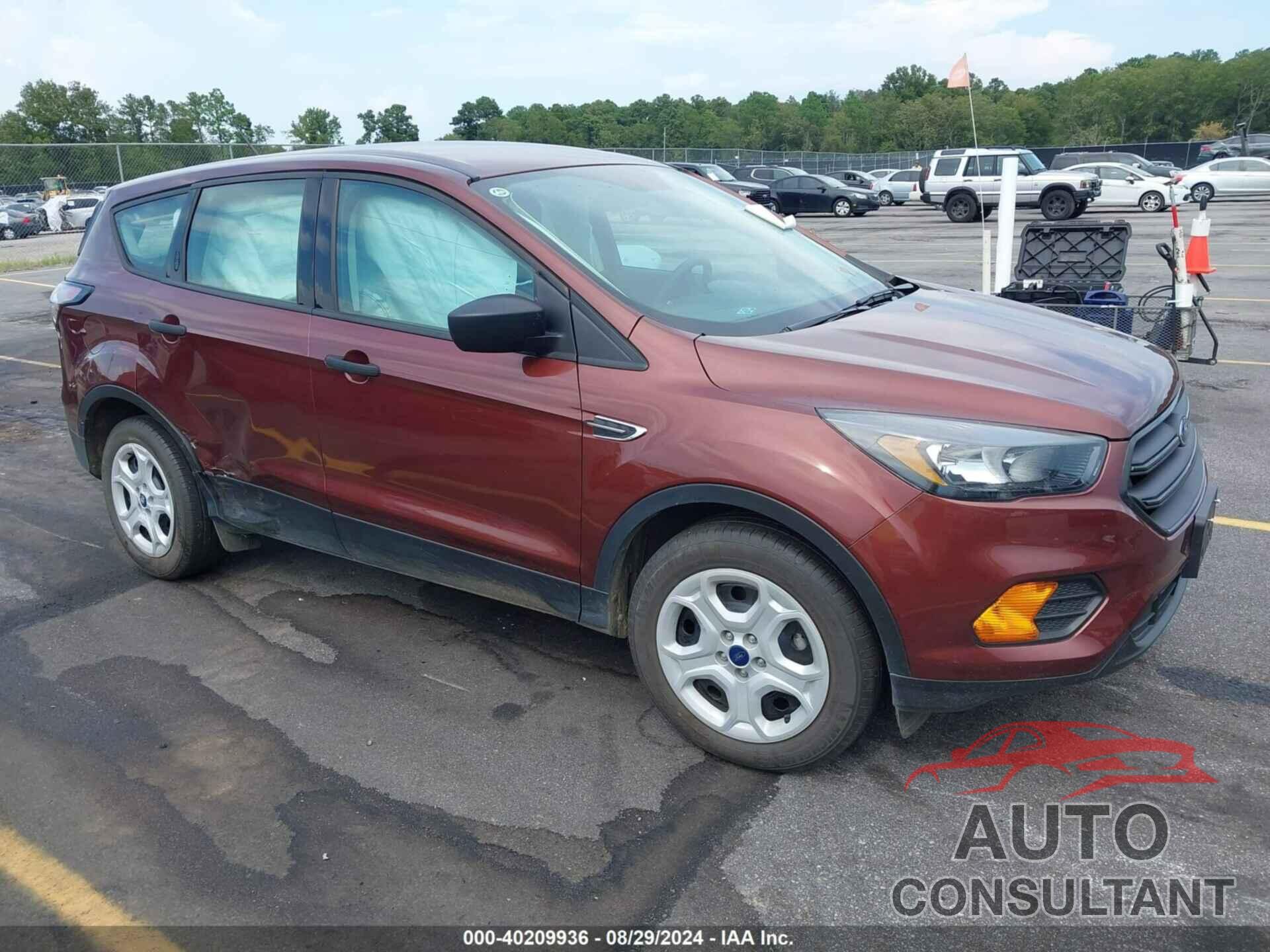 FORD ESCAPE 2018 - 1FMCU0F76JUB01149