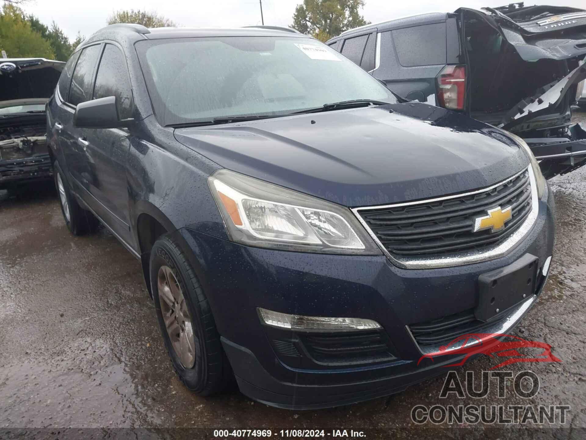 CHEVROLET TRAVERSE 2017 - 1GNKRFED5HJ290746