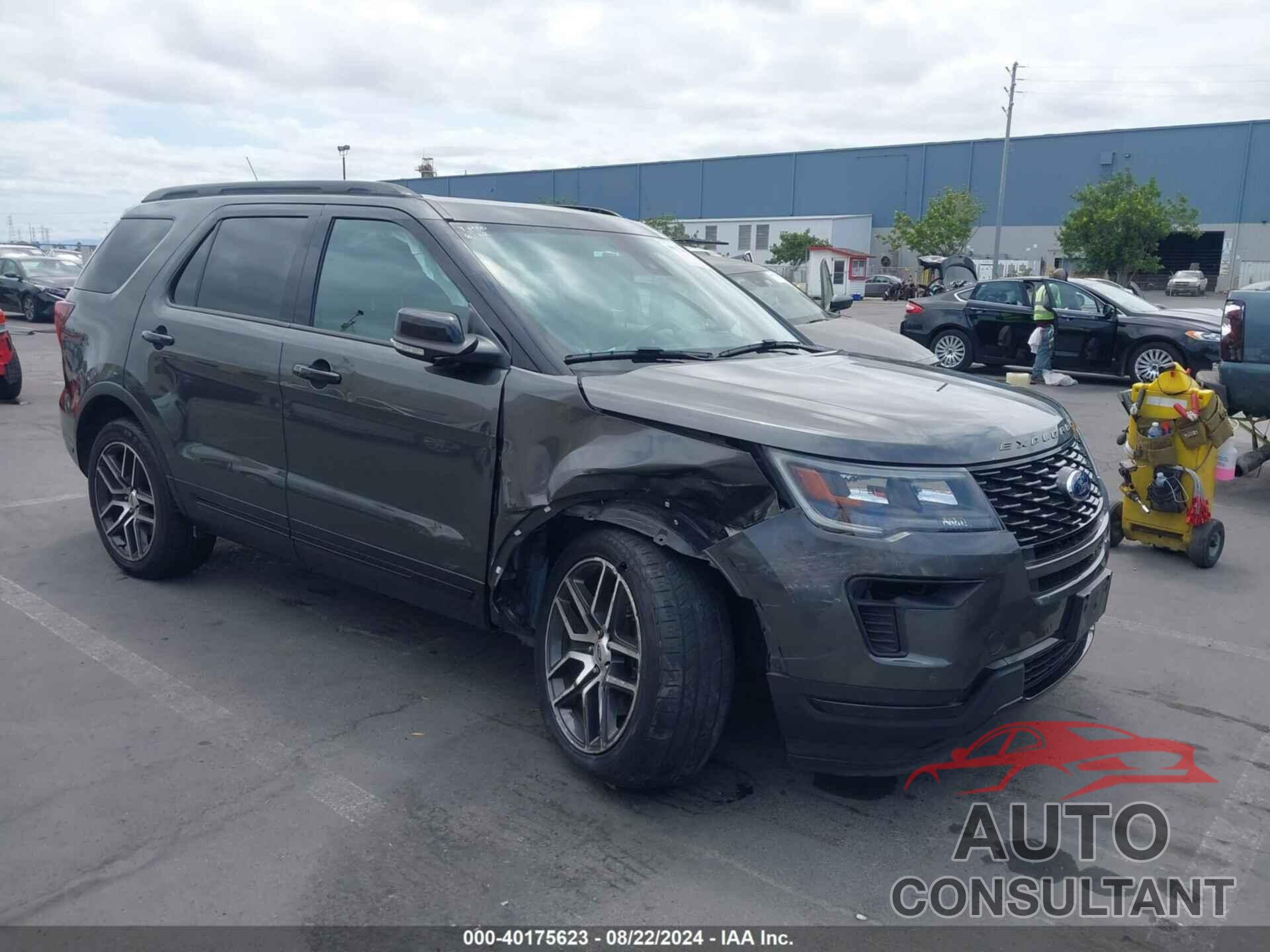 FORD EXPLORER 2018 - 1FM5K8GT1JGB32302