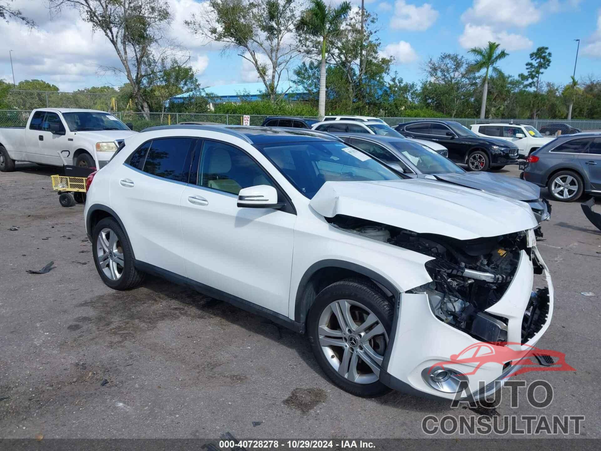 MERCEDES-BENZ GLA 250 2018 - WDCTG4EB2JJ490294