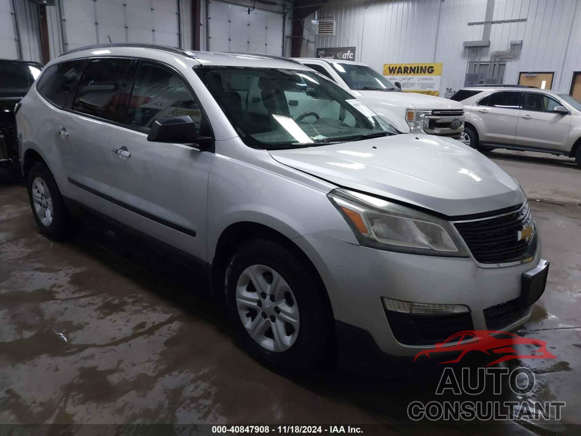 CHEVROLET TRAVERSE 2013 - 1GNKVFED2DJ211703