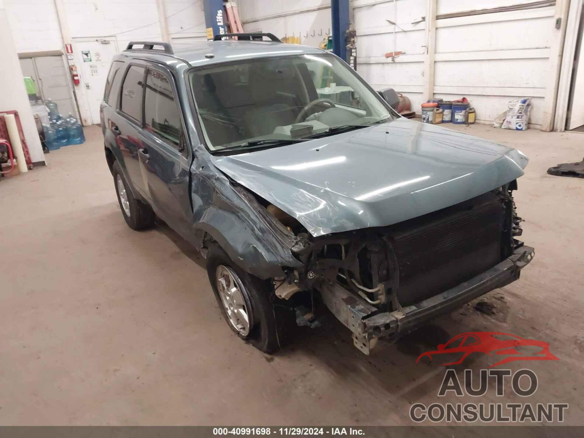 FORD ESCAPE 2010 - 1FMCU9DG7AKD37814