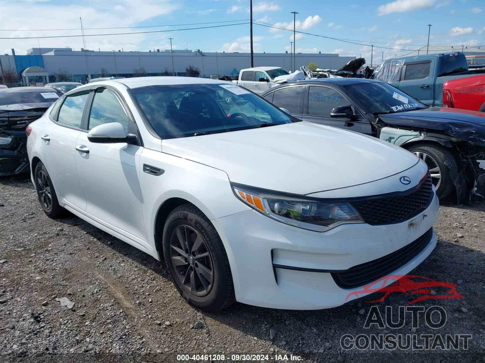 KIA OPTIMA 2018 - 5XXGT4L38JG232512