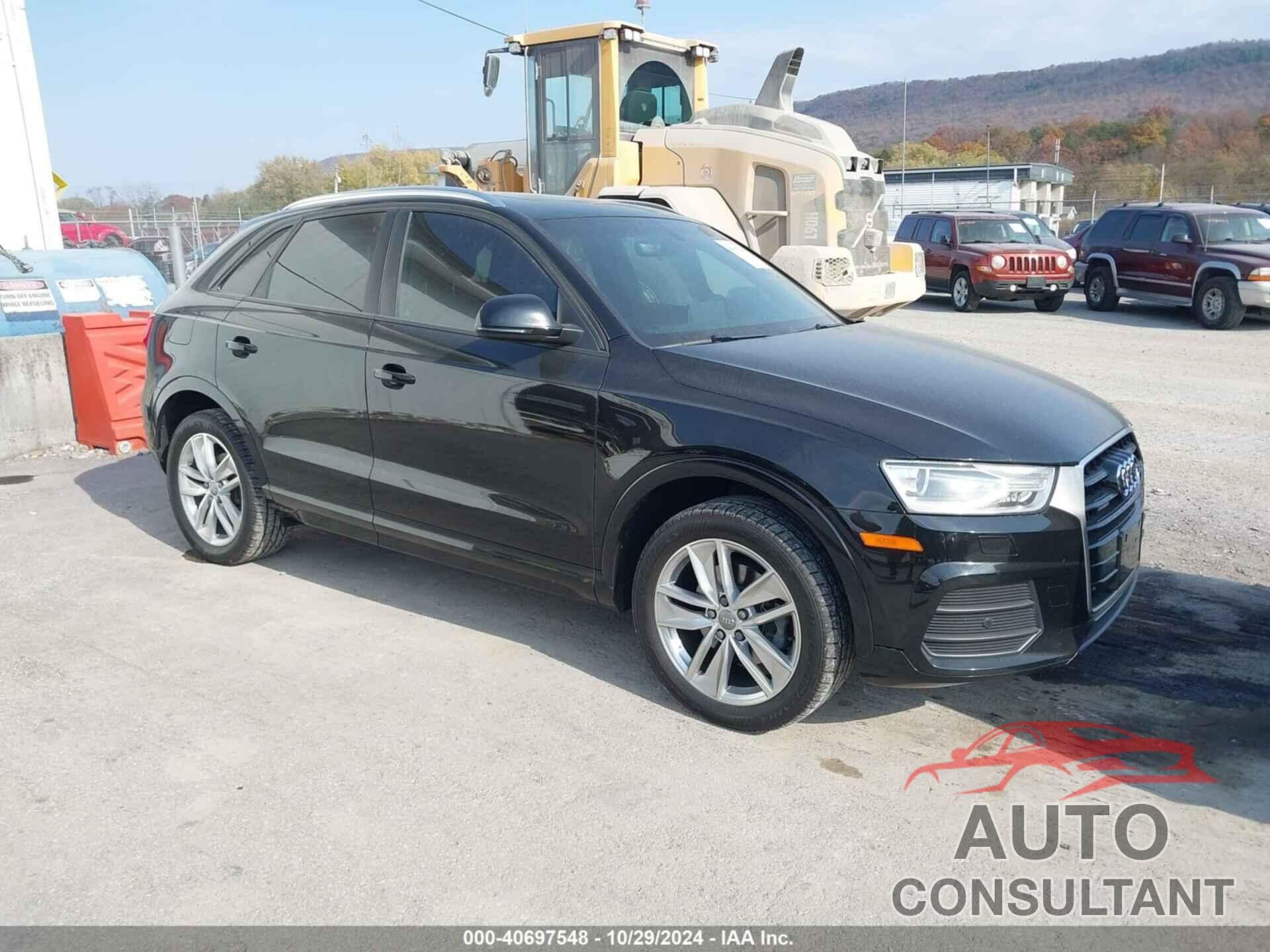 AUDI Q3 2017 - WA1ECCFS2HR005080