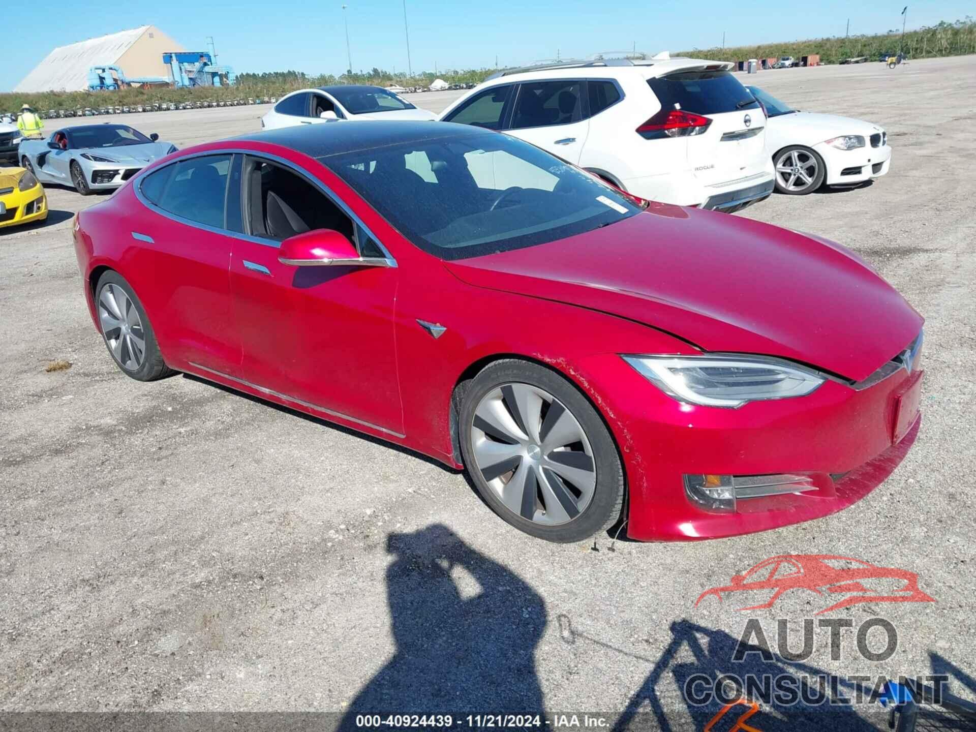 TESLA MODEL S 2021 - 5YJSA1E25MF427204