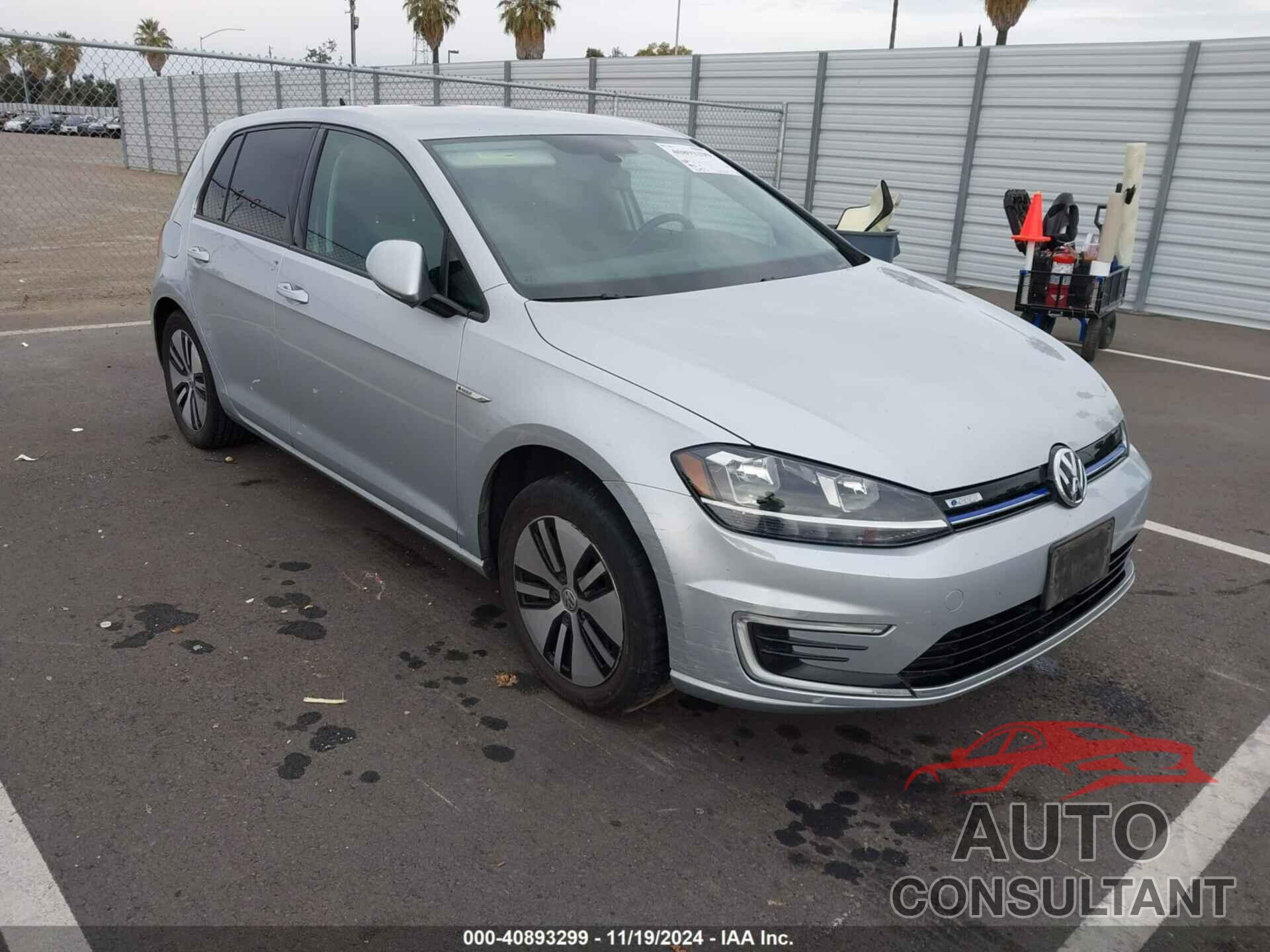 VOLKSWAGEN E-GOLF 2019 - WVWKR7AU8KW913873