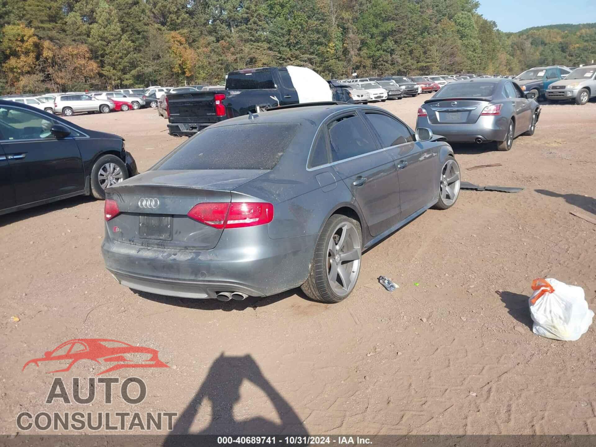 AUDI S4 2012 - WAUDGAFL4CA011065