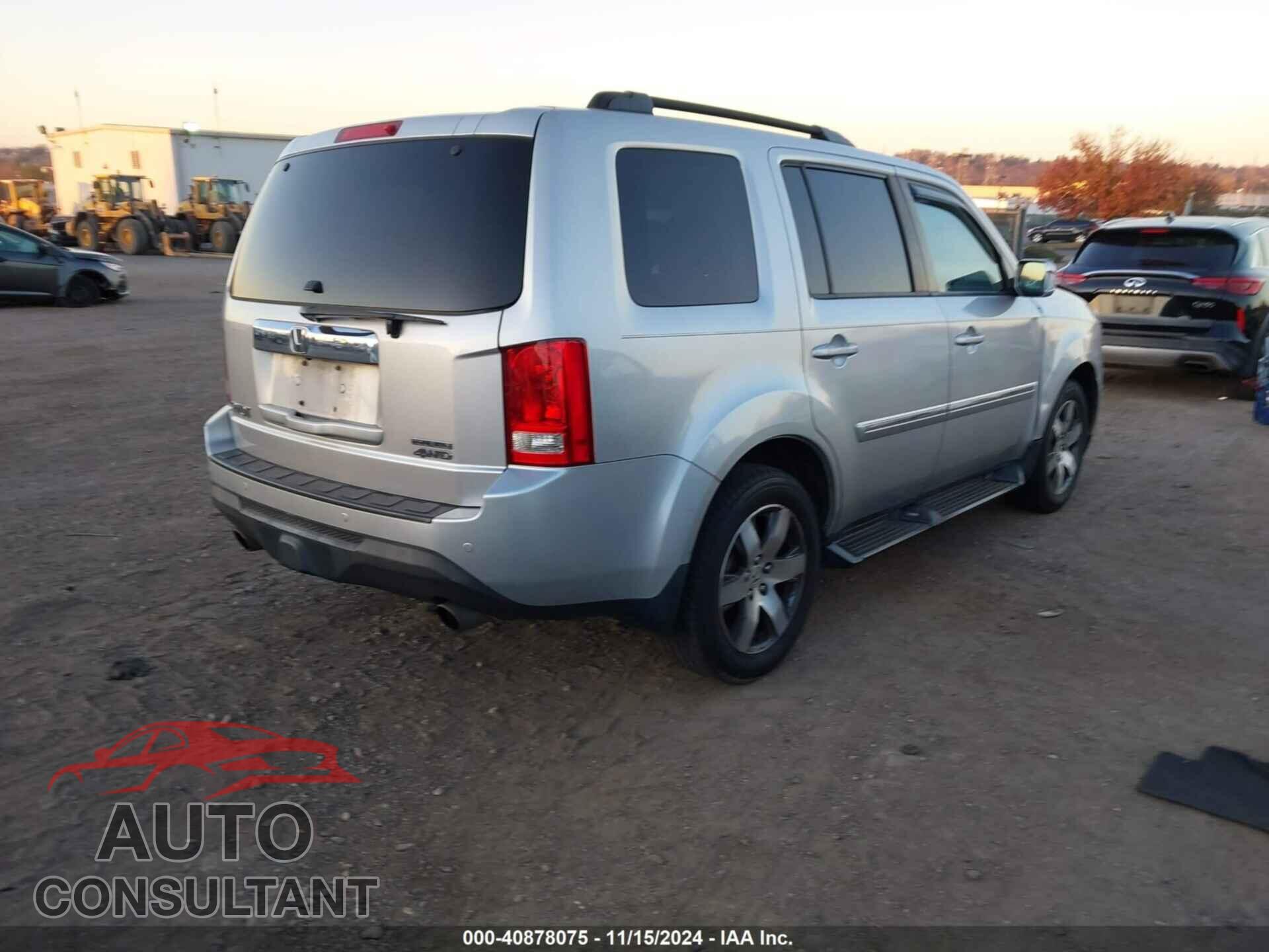 HONDA PILOT 2015 - 5FNYF4H99FB016185