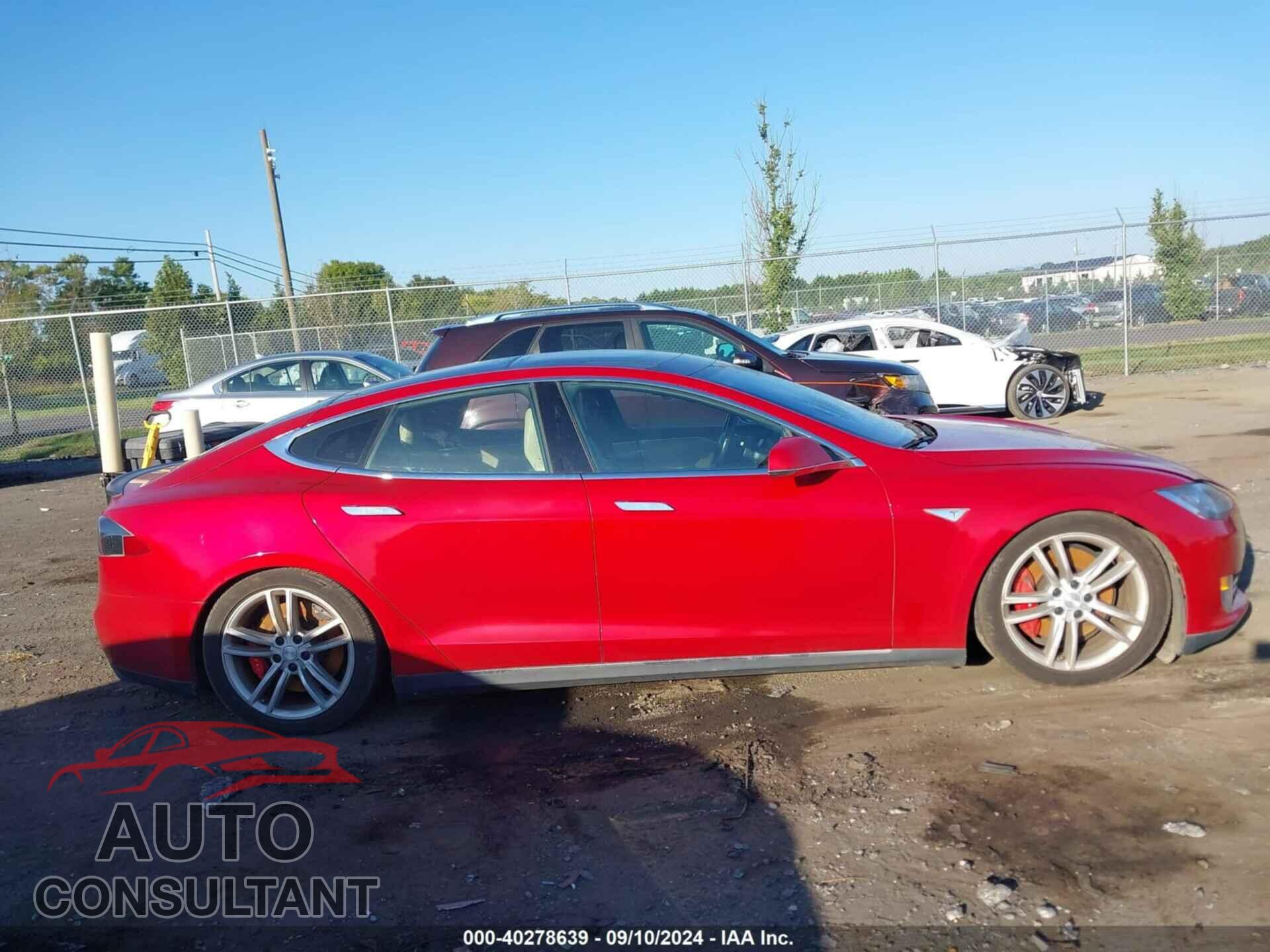 TESLA MODEL S 2015 - 5YJSA1H47FF094522