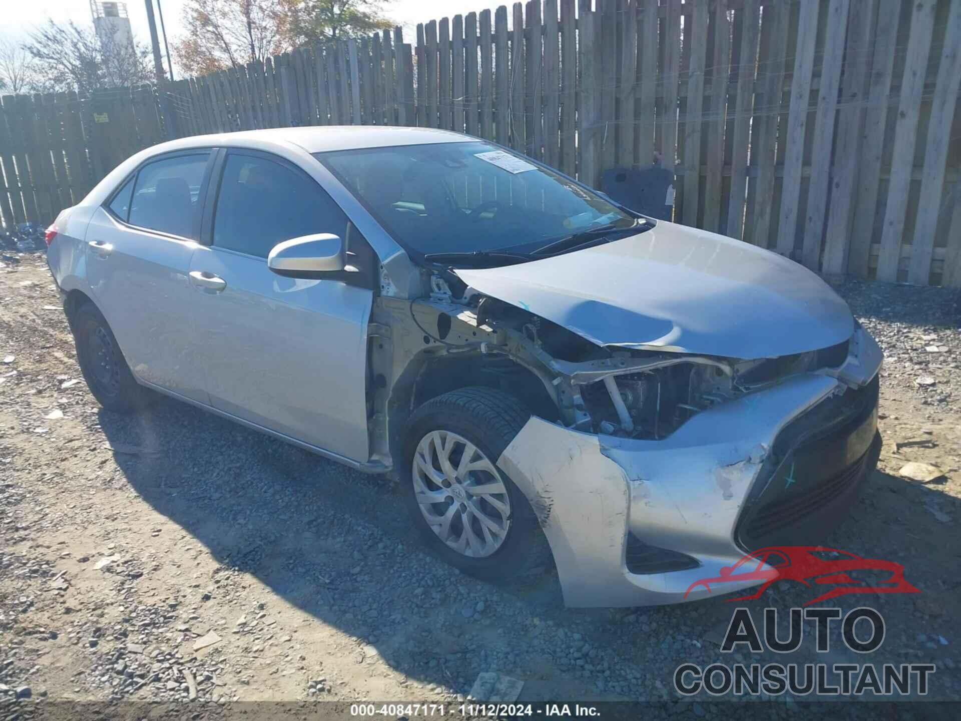 TOYOTA COROLLA 2017 - 2T1BURHE0HC888462